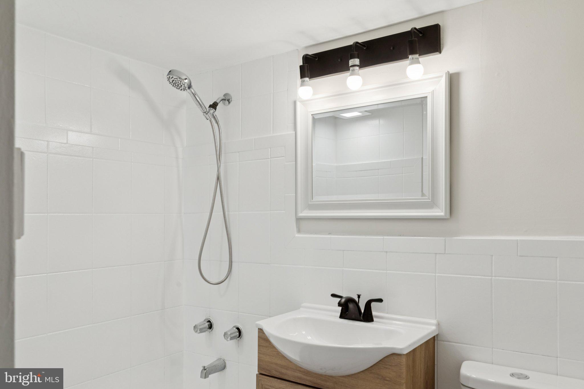 2101 CHESTNUT STREET 326