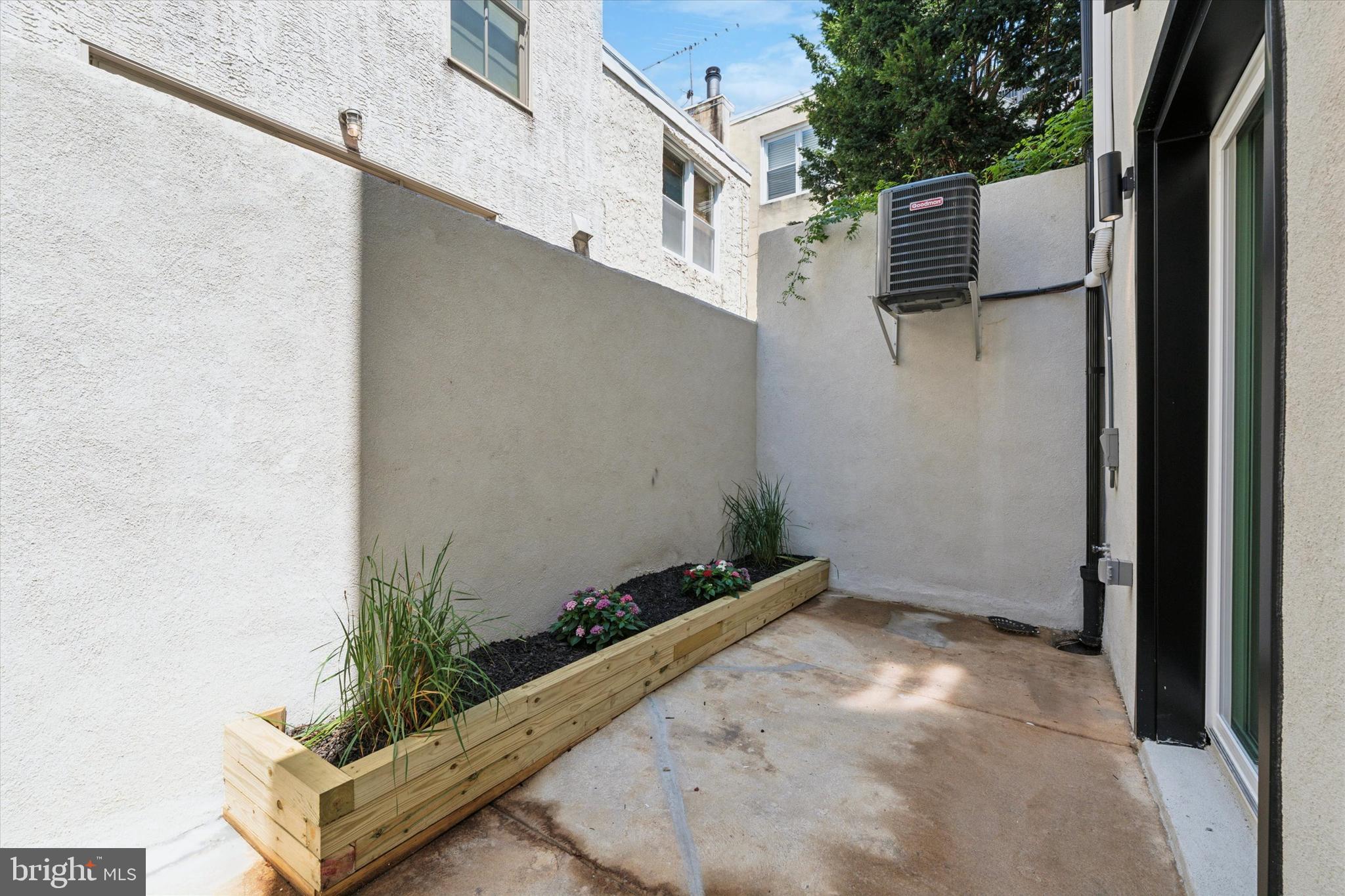 303 PEMBERTON STREET