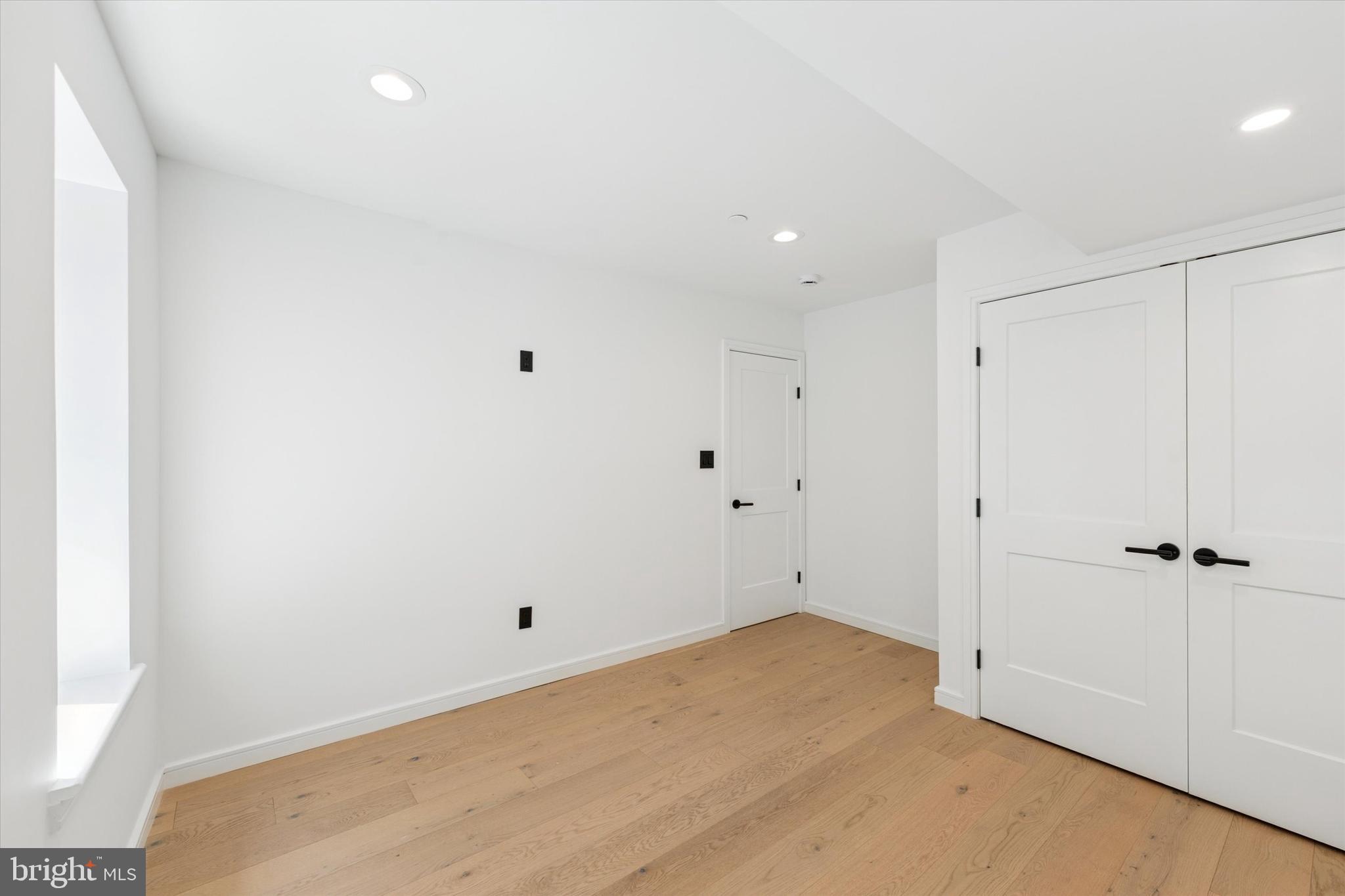 303 PEMBERTON STREET