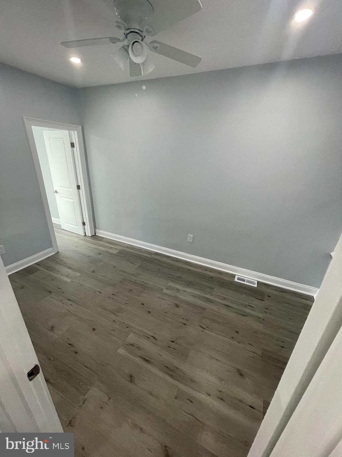 1839 E CLEMENTINE STREET