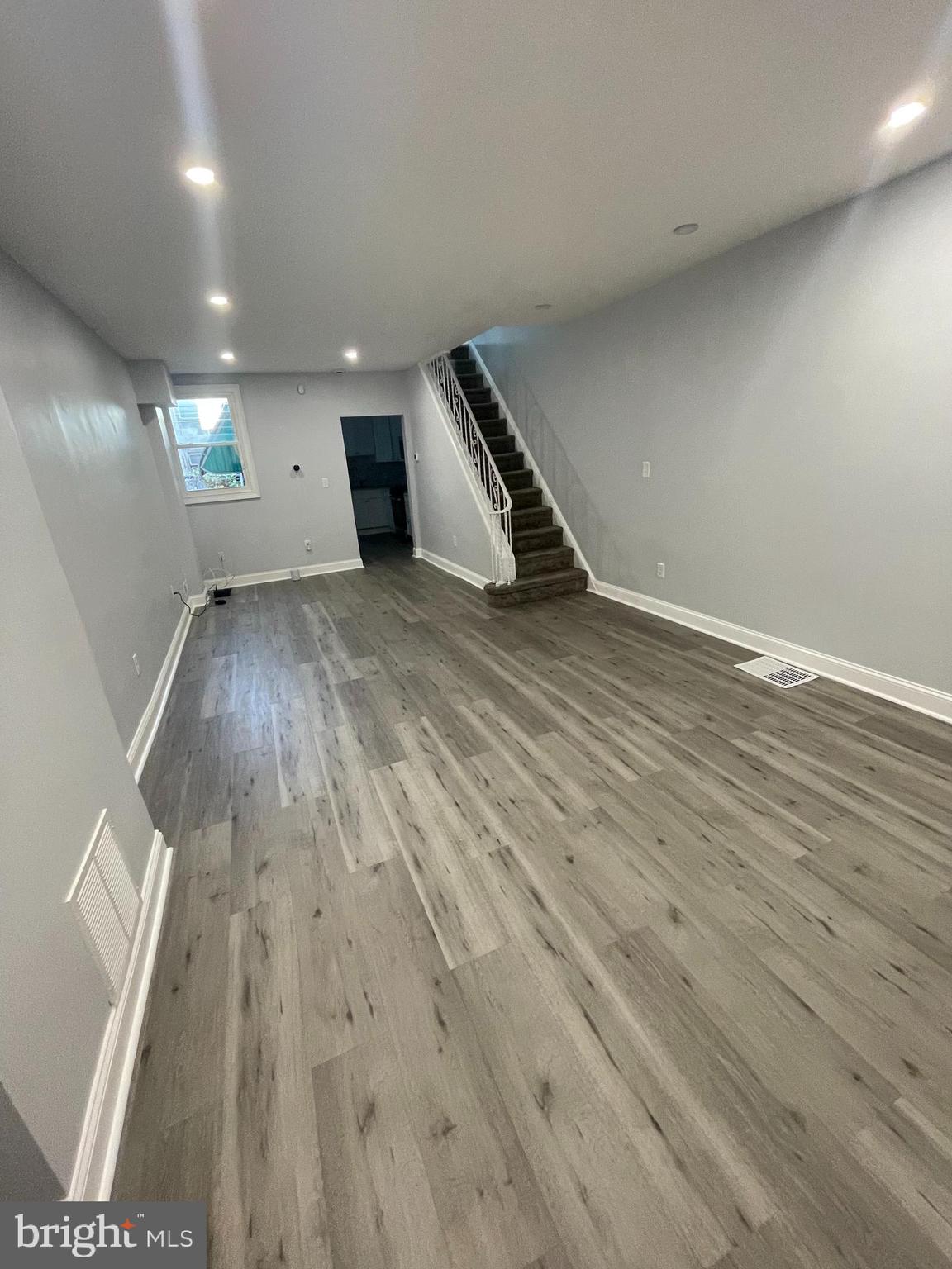 1839 E CLEMENTINE STREET