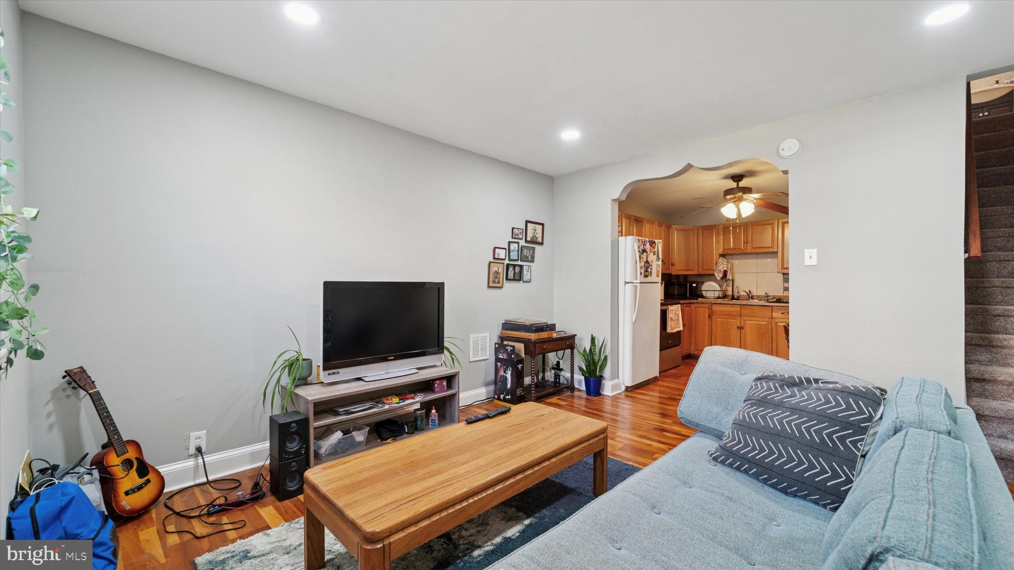 2529 S FRANKLIN STREET