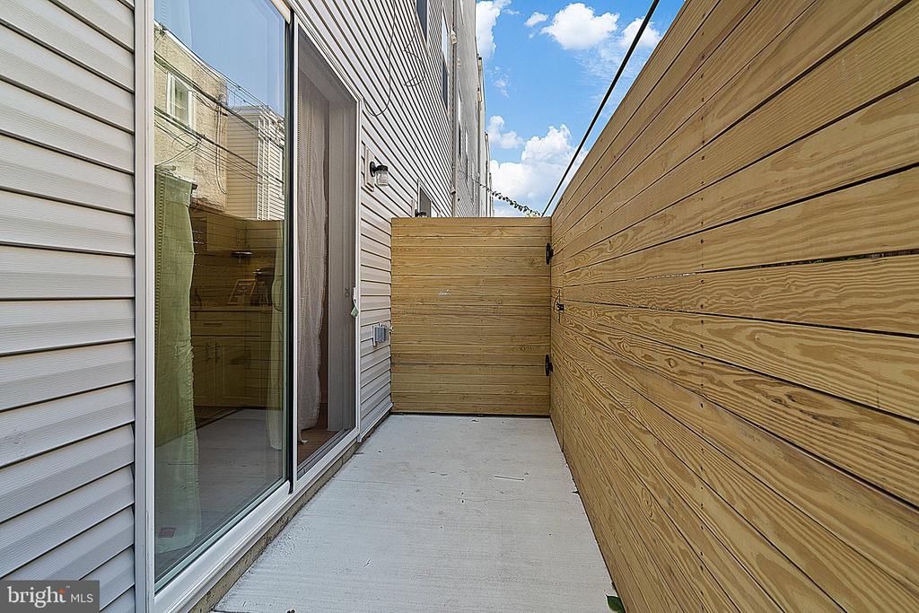 1524 S 25TH STREET