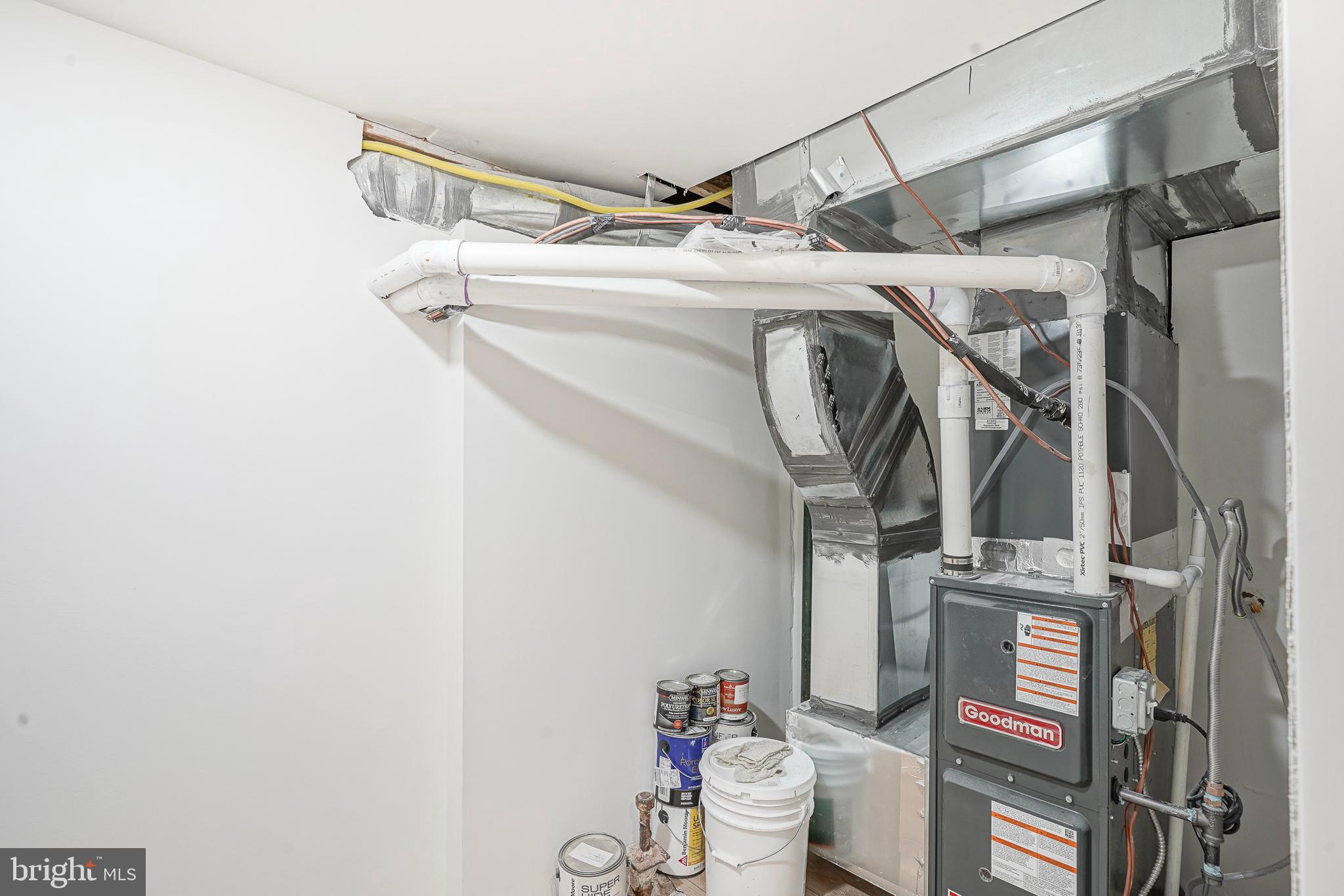 1115 FITZGERALD STREET