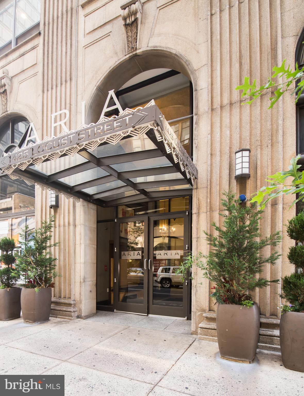 1425 LOCUST STREET 21A