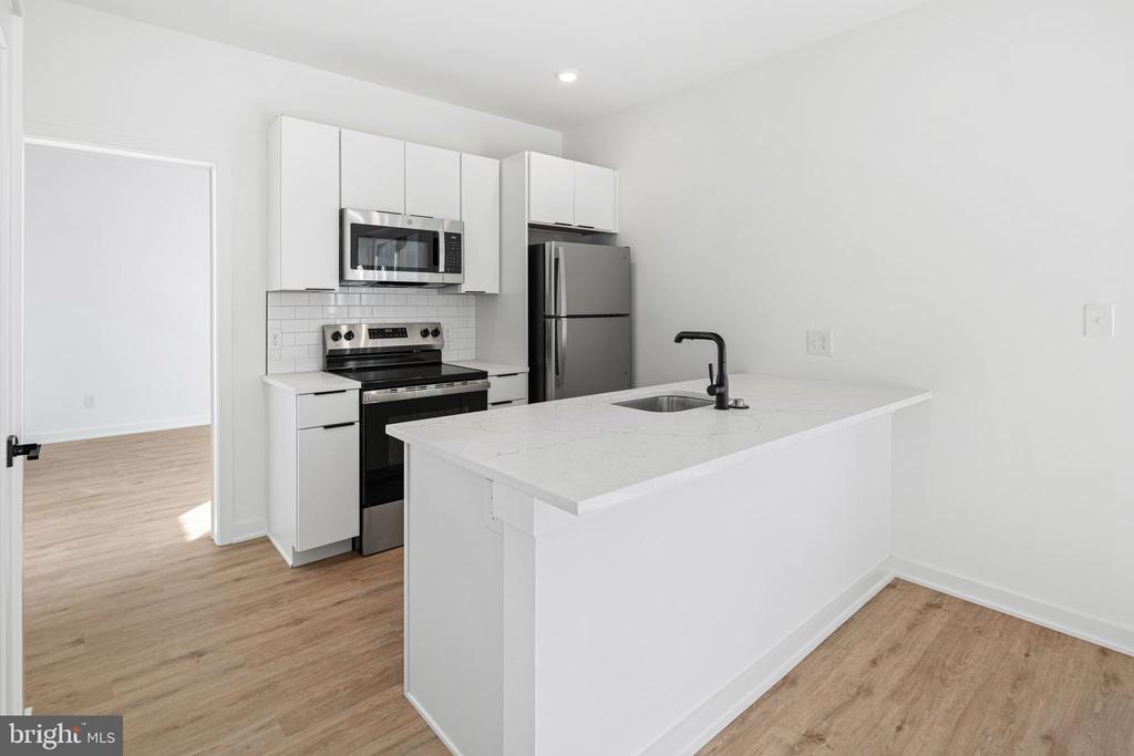 701 CECIL B MOORE AVENUE UNIT 3