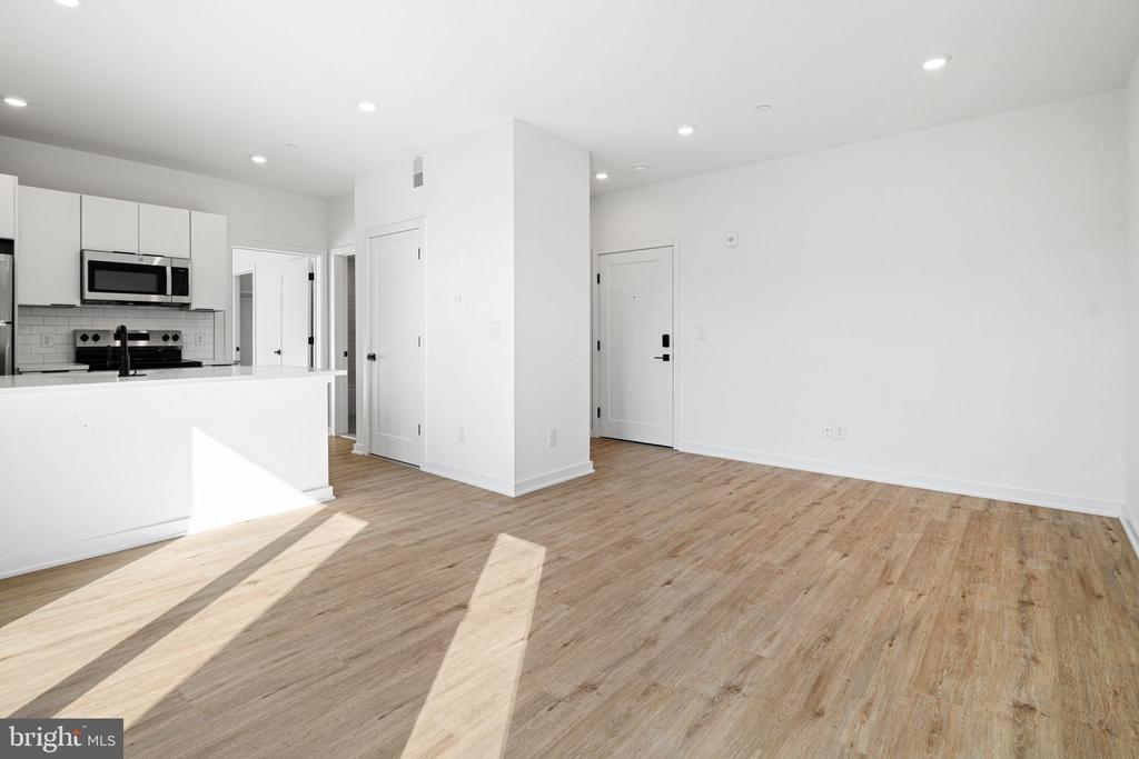 701 CECIL B MOORE AVENUE UNIT 3