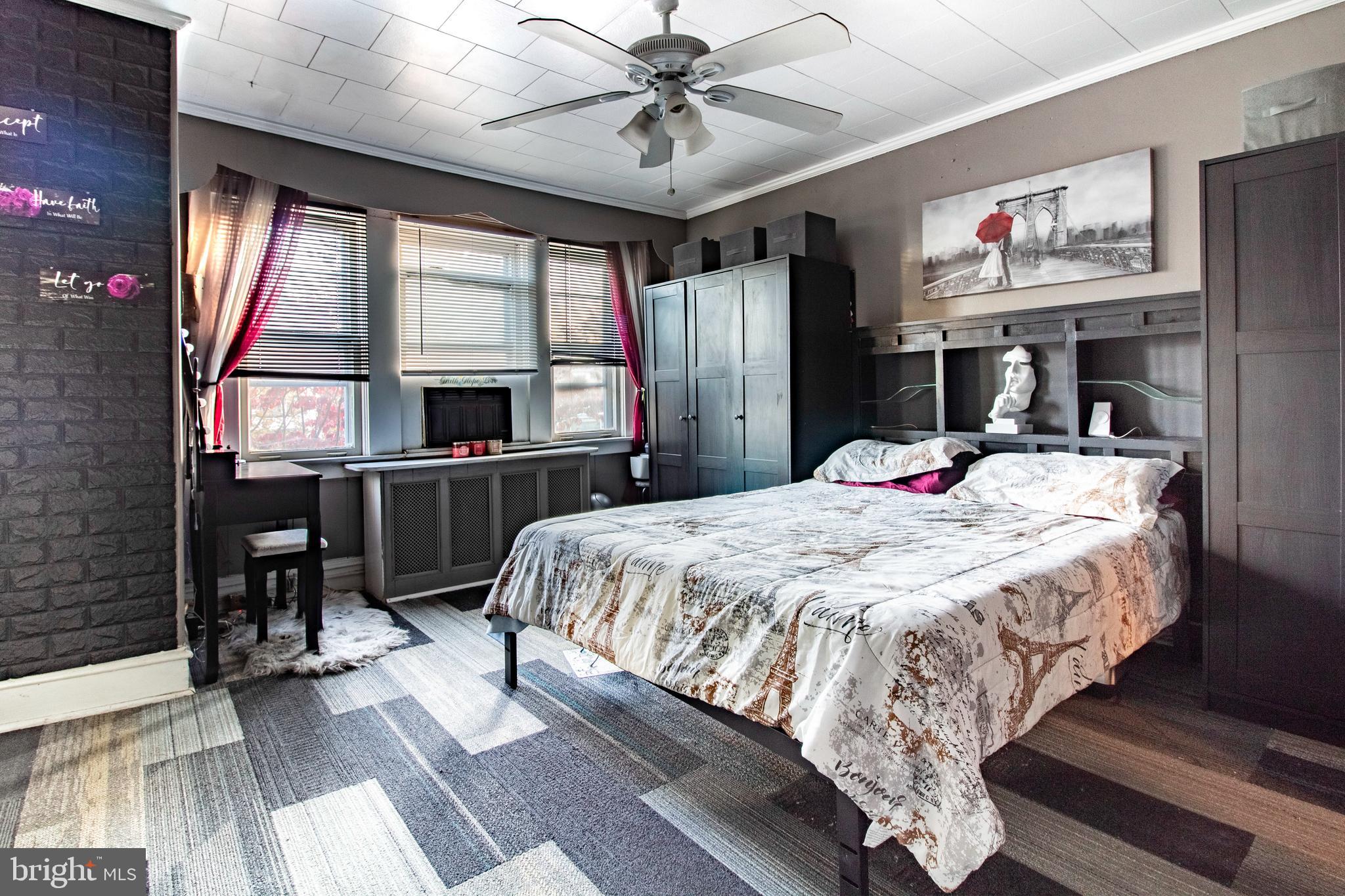 1849 W CHAMPLOST AVENUE