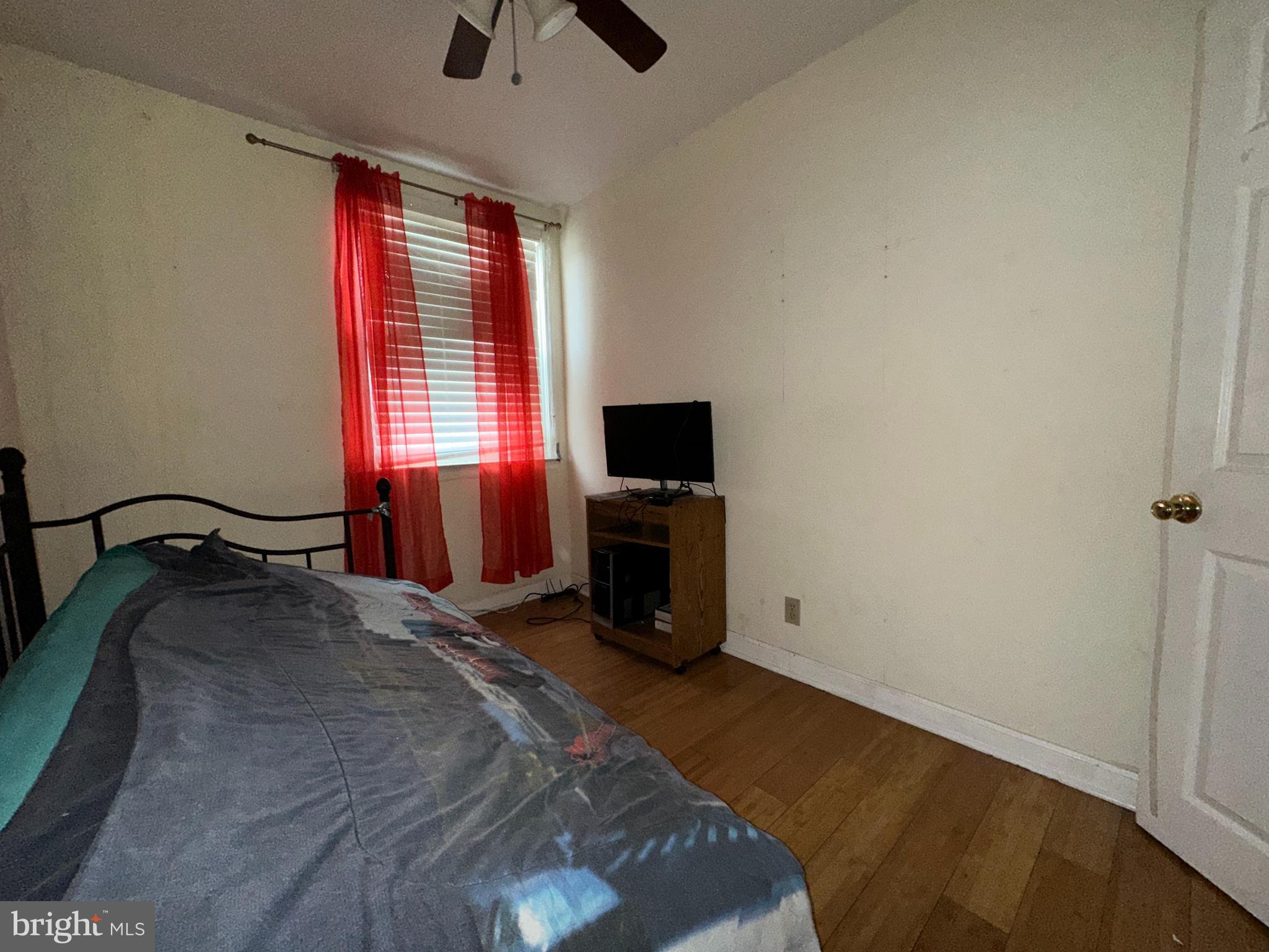 1623 MIDDLETON STREET