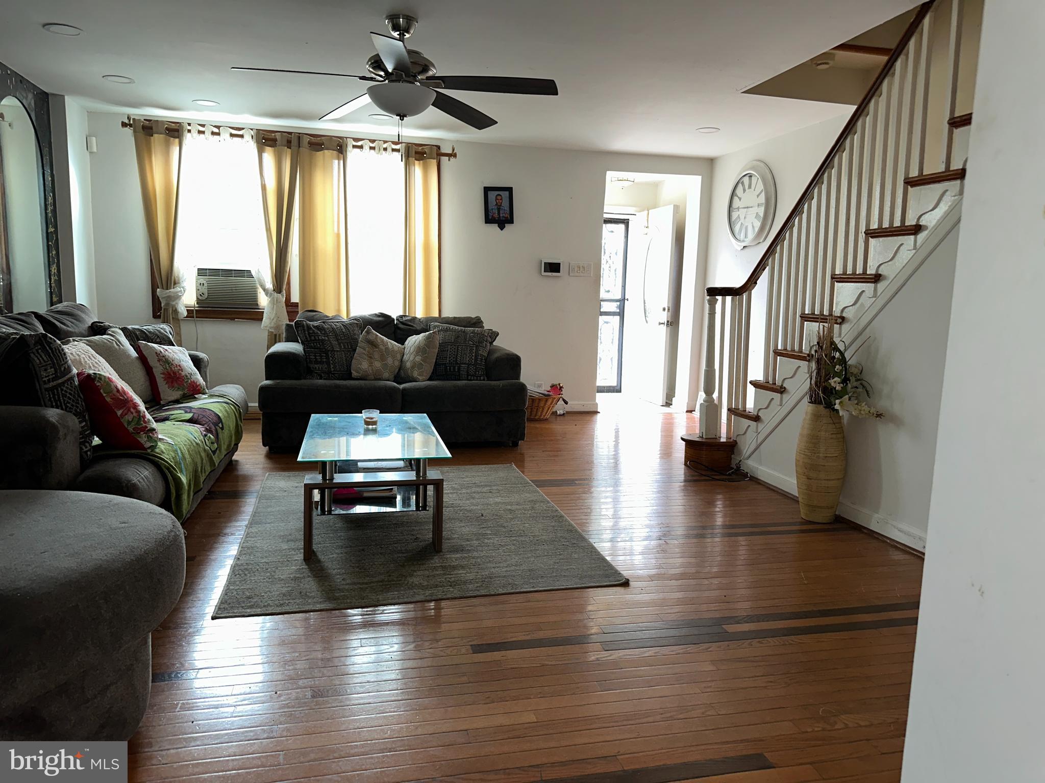 1623 MIDDLETON STREET