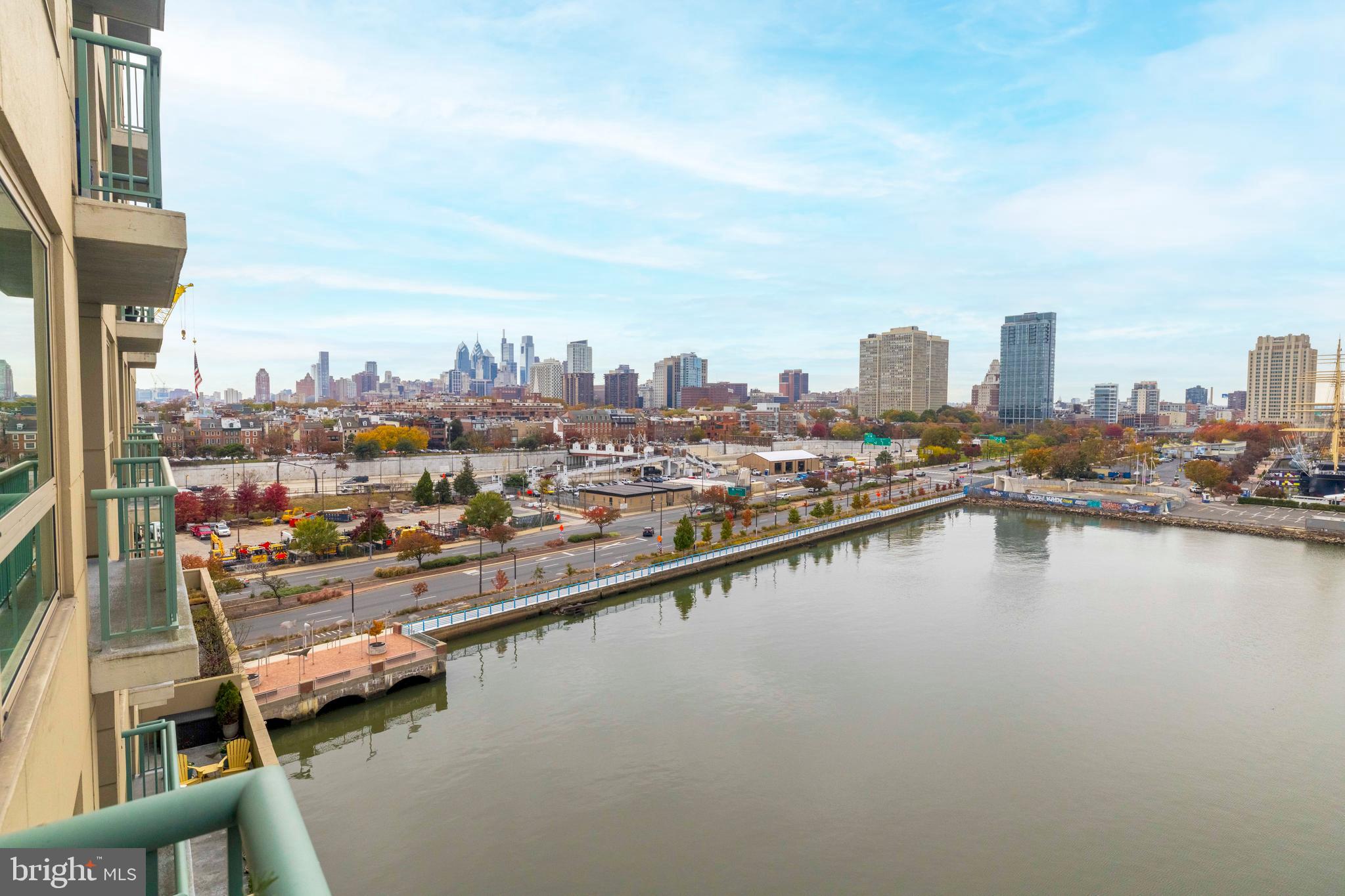 717 S COLUMBUS BOULEVARD 707