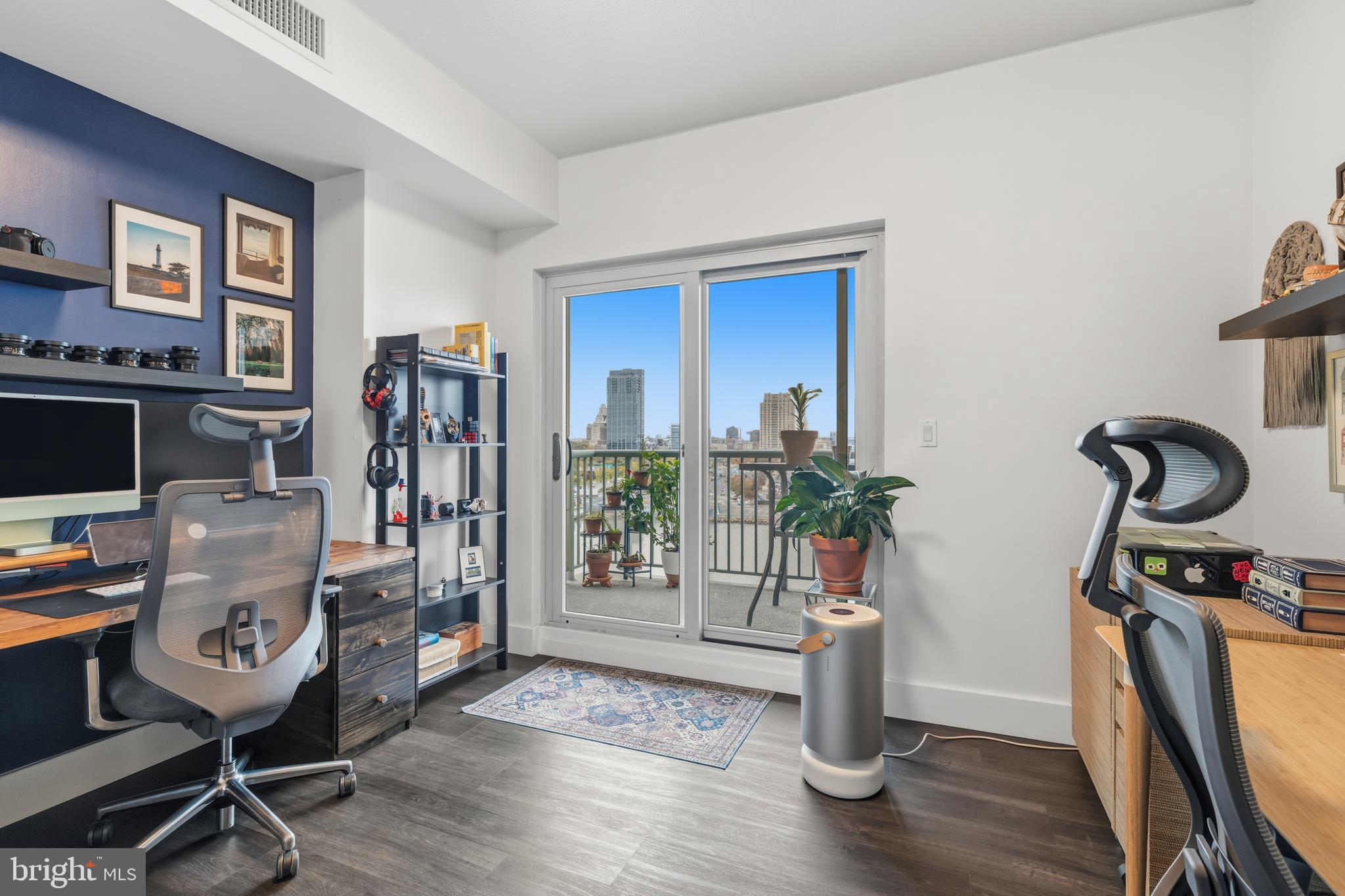 717 S COLUMBUS BOULEVARD 707