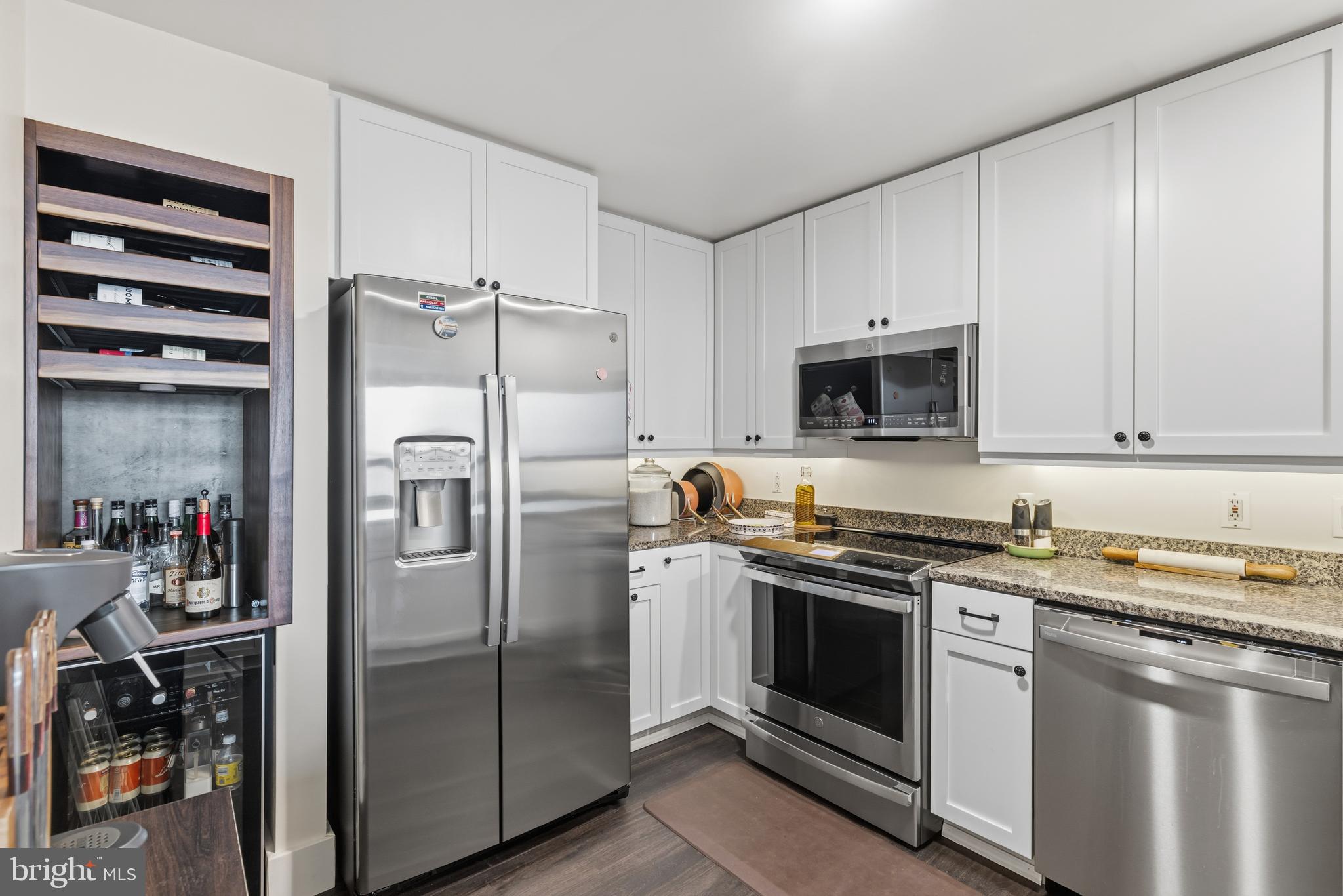 717 S COLUMBUS BOULEVARD 707