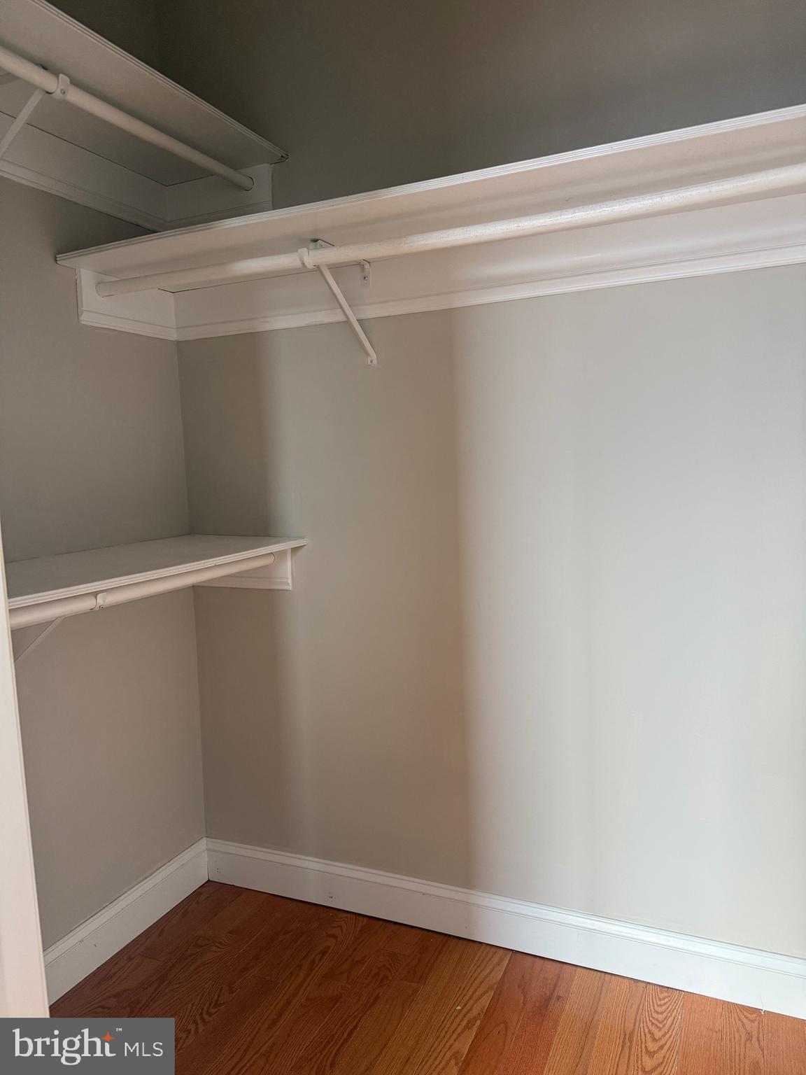 1521 POPLAR STREET A 3FRONT