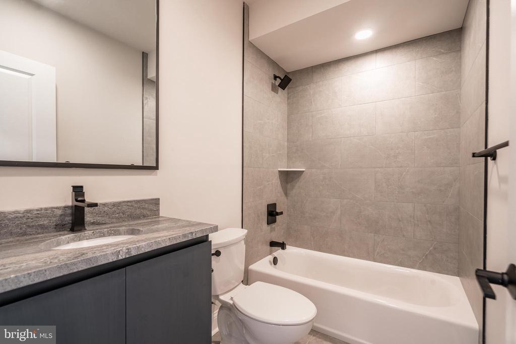 2709 MAYA LANE A60