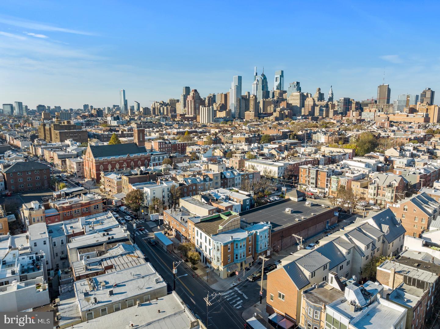 823 CHRISTIAN STREET