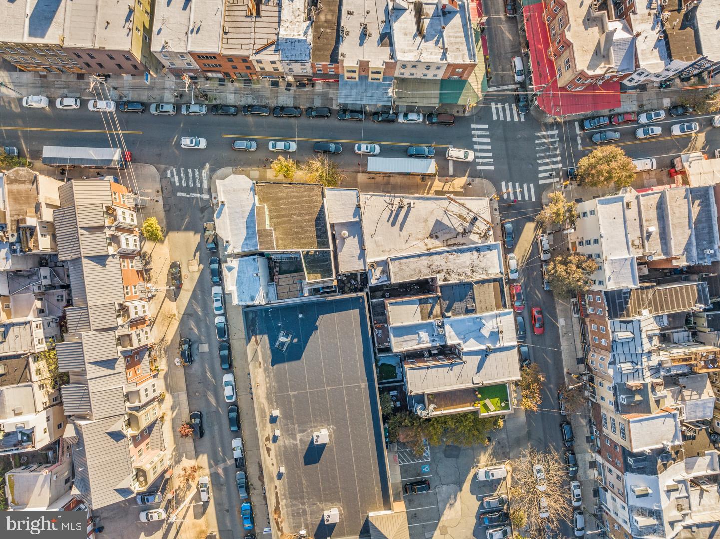 823 CHRISTIAN STREET