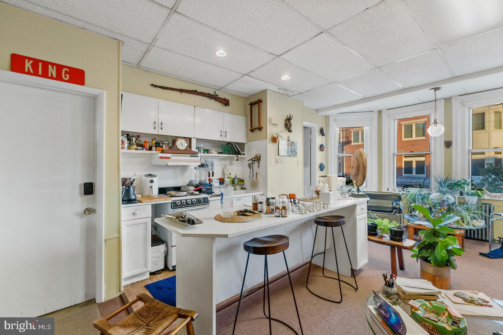 823 CHRISTIAN STREET