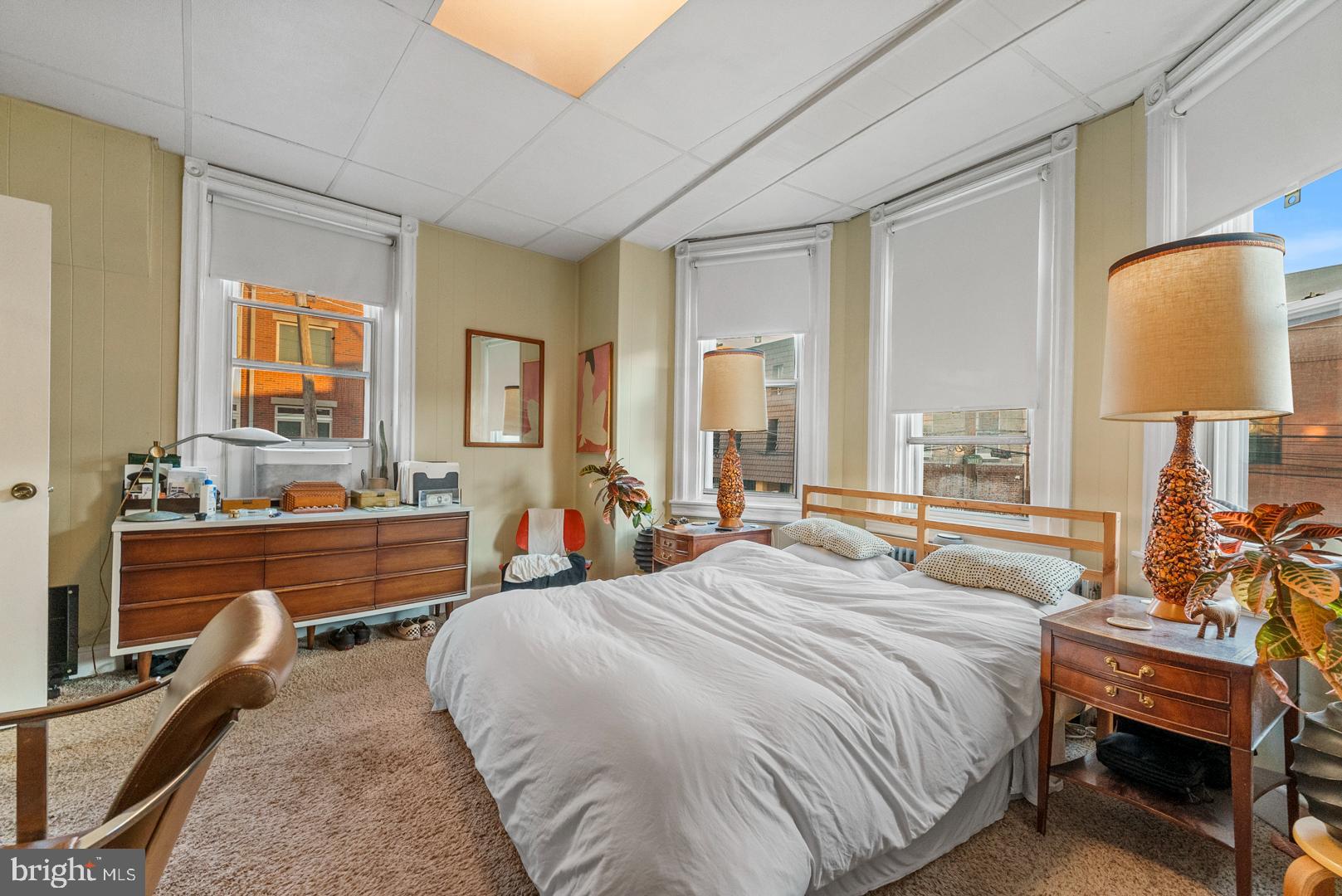 823 CHRISTIAN STREET