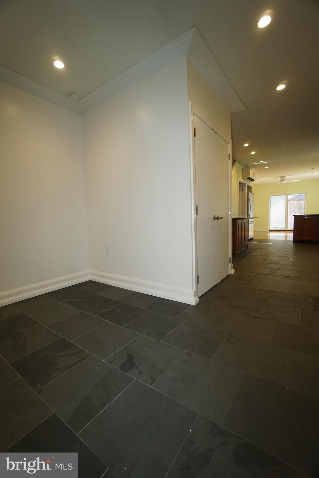 1707 N HOWARD STREET