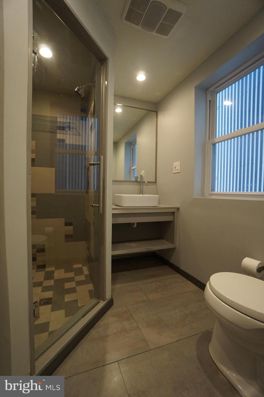 1707 N HOWARD STREET