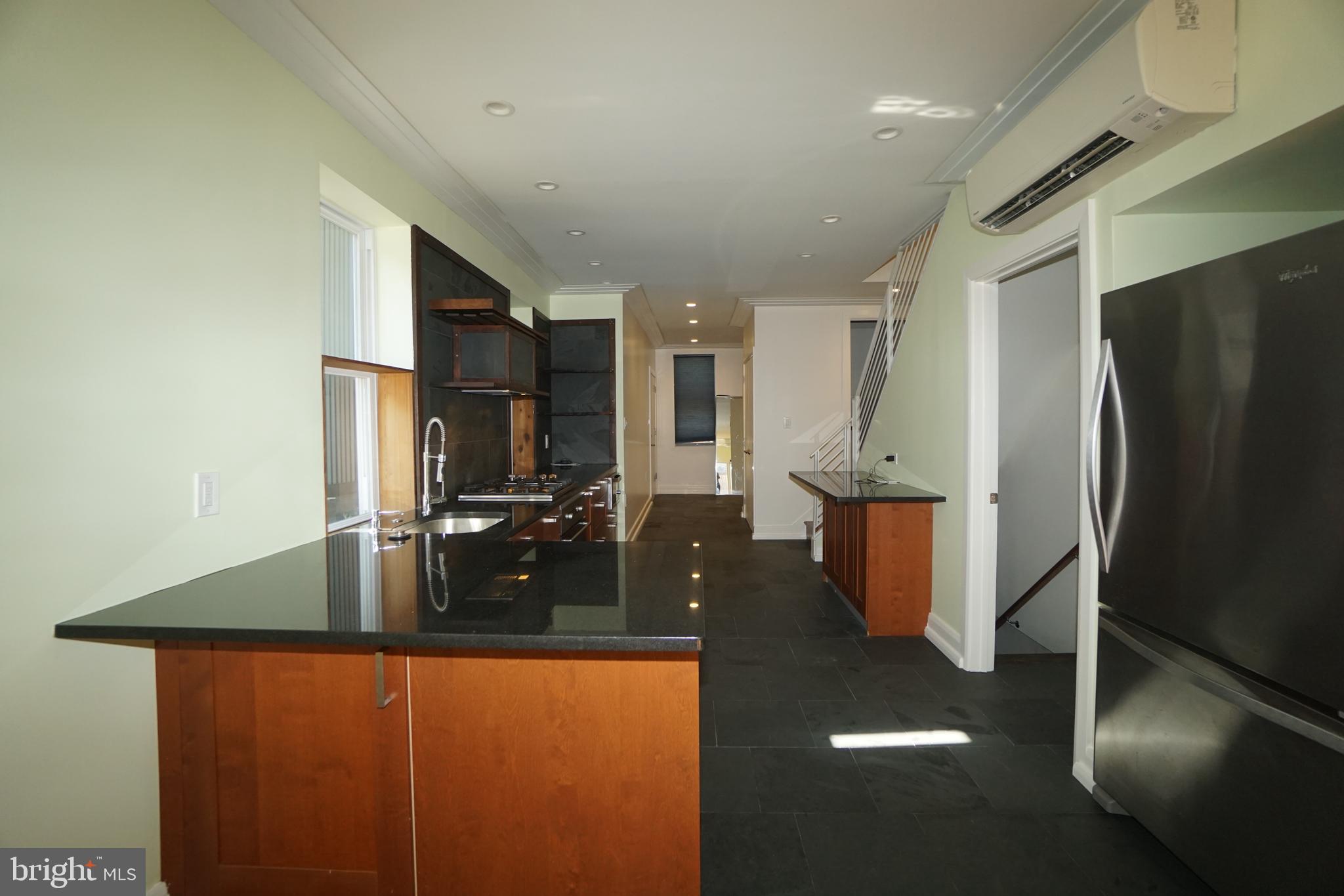 1707 N HOWARD STREET