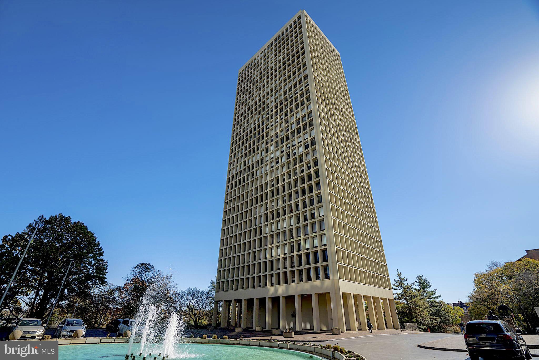 220 LOCUST STREET 3H