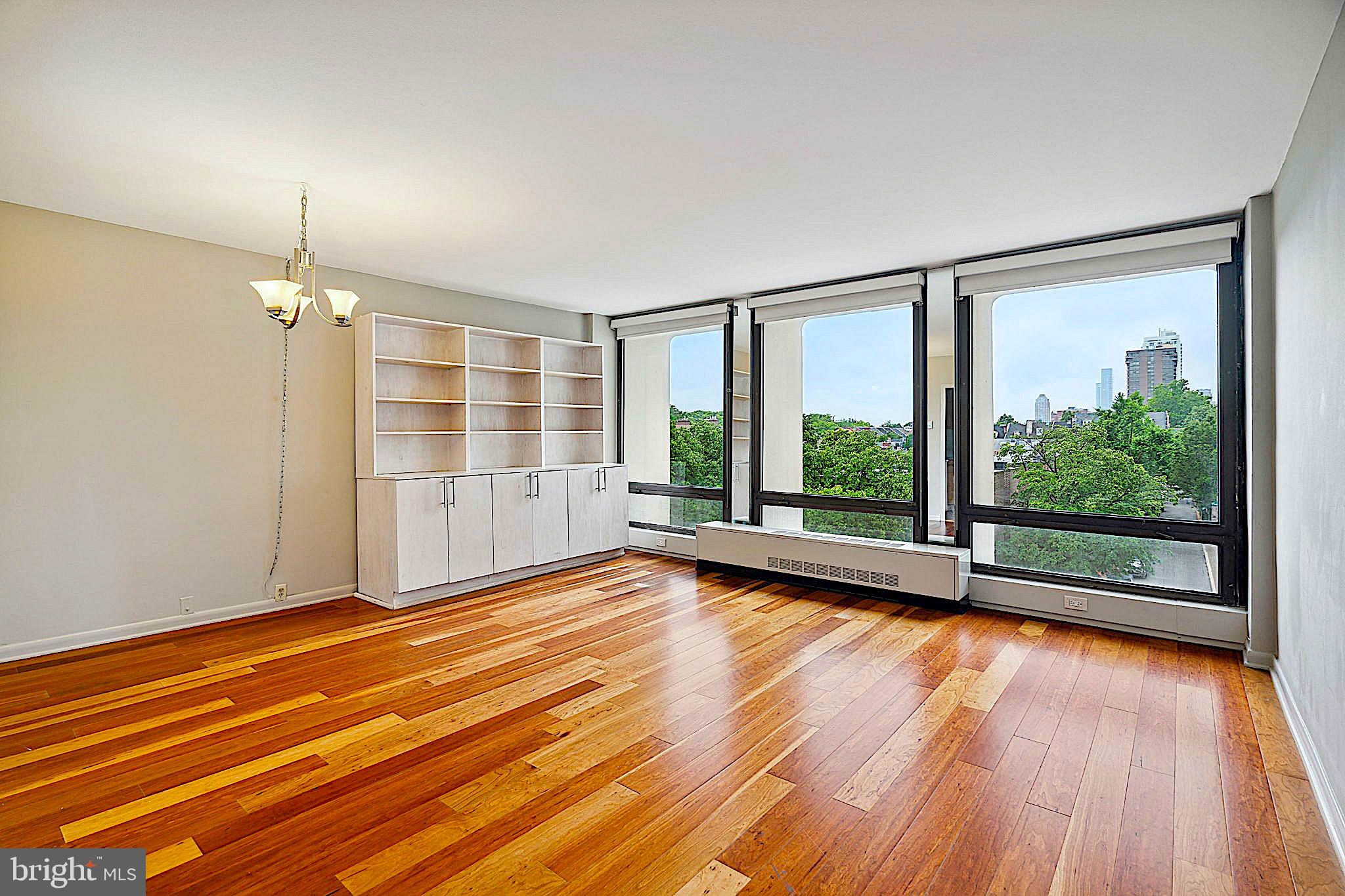 220 LOCUST STREET 3H