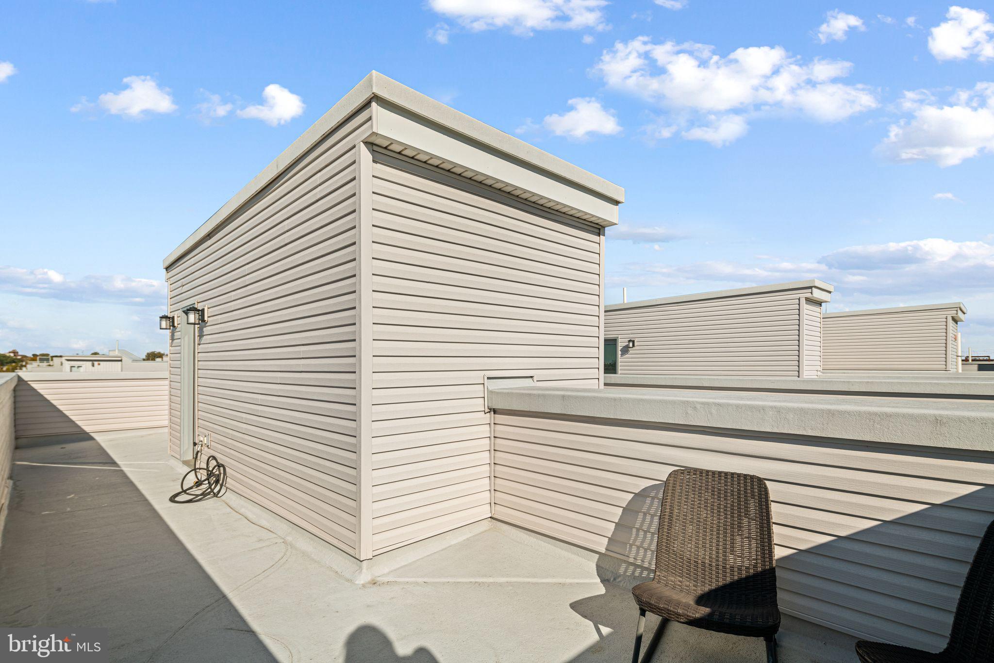 419 W BERKS STREET 2