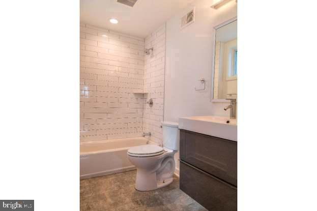 320 CECIL B MOORE STREET 5