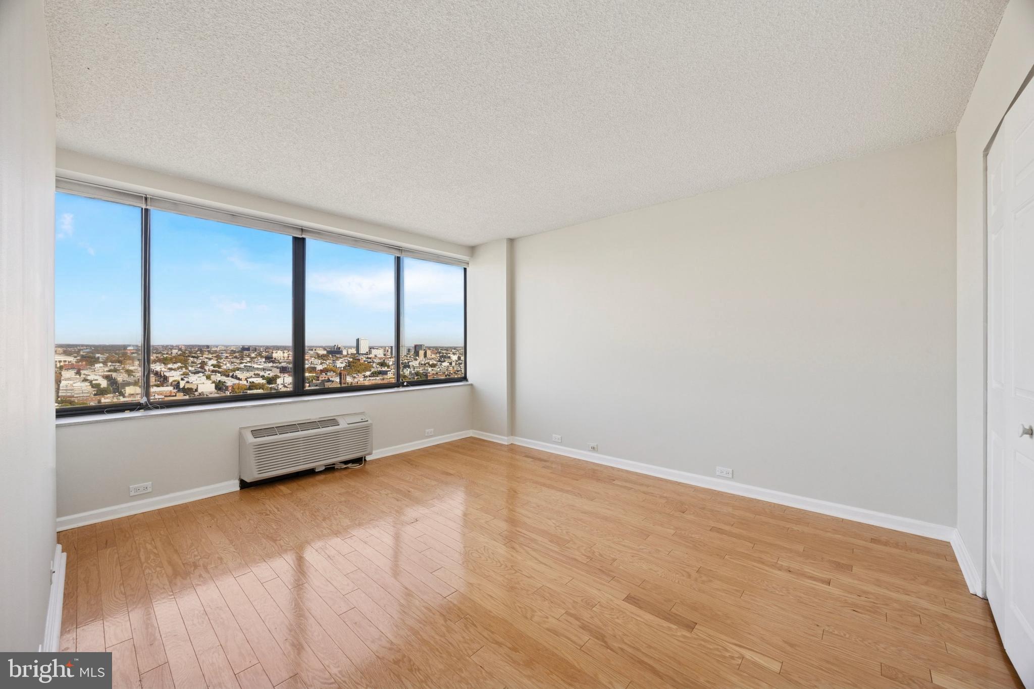 2001 HAMILTON STREET P301