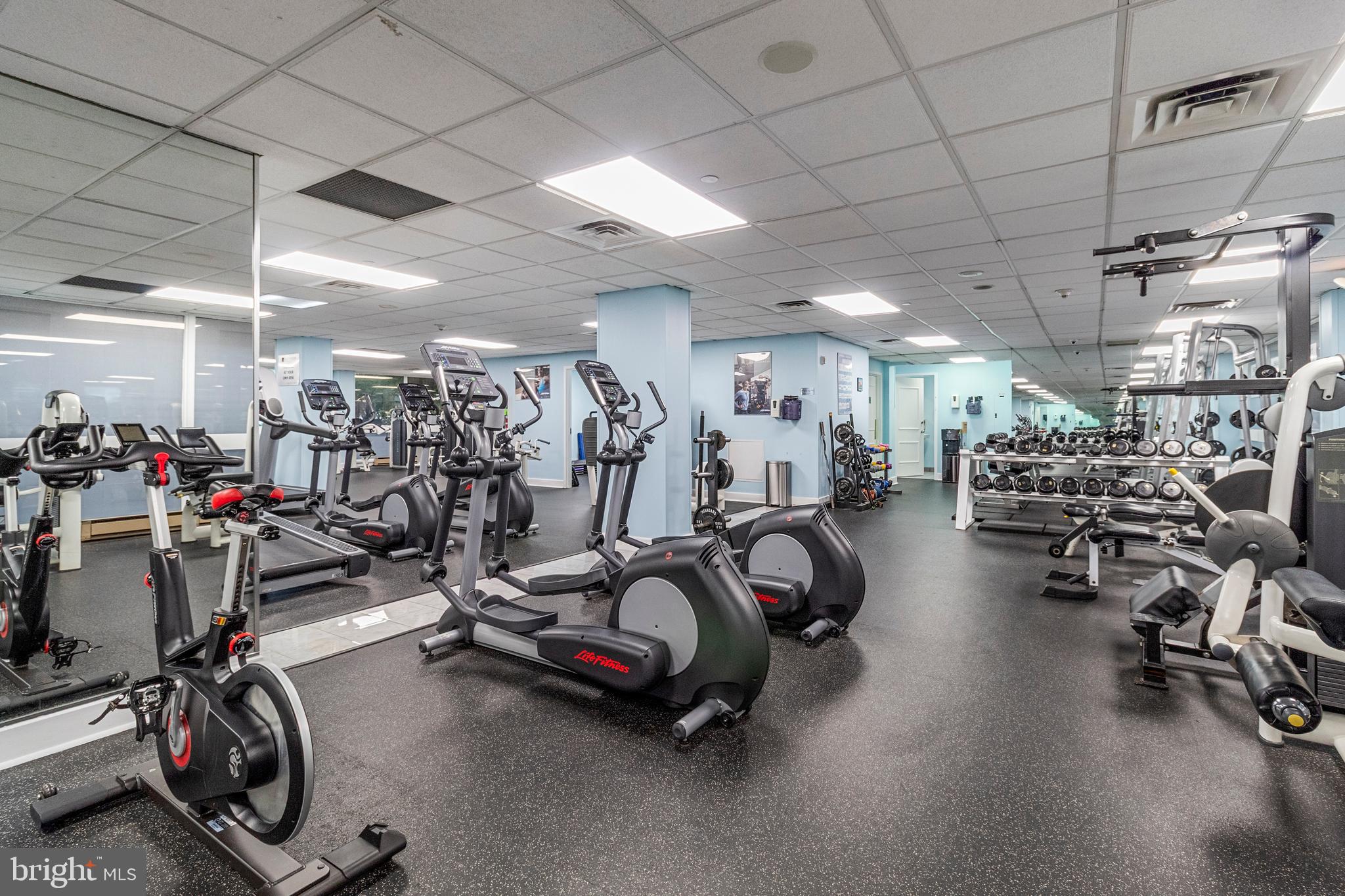 2001 HAMILTON STREET P301