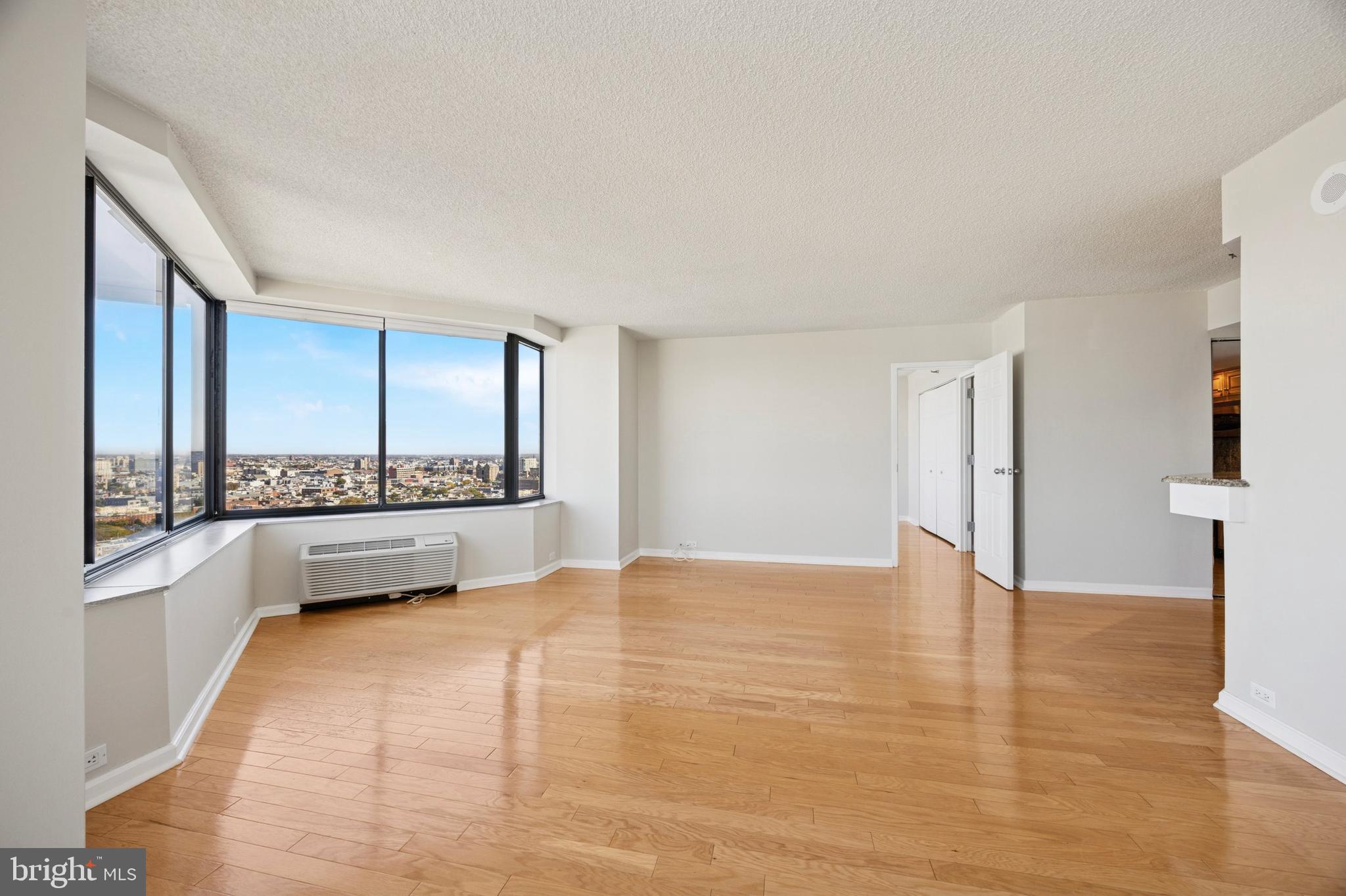 2001 HAMILTON STREET P301