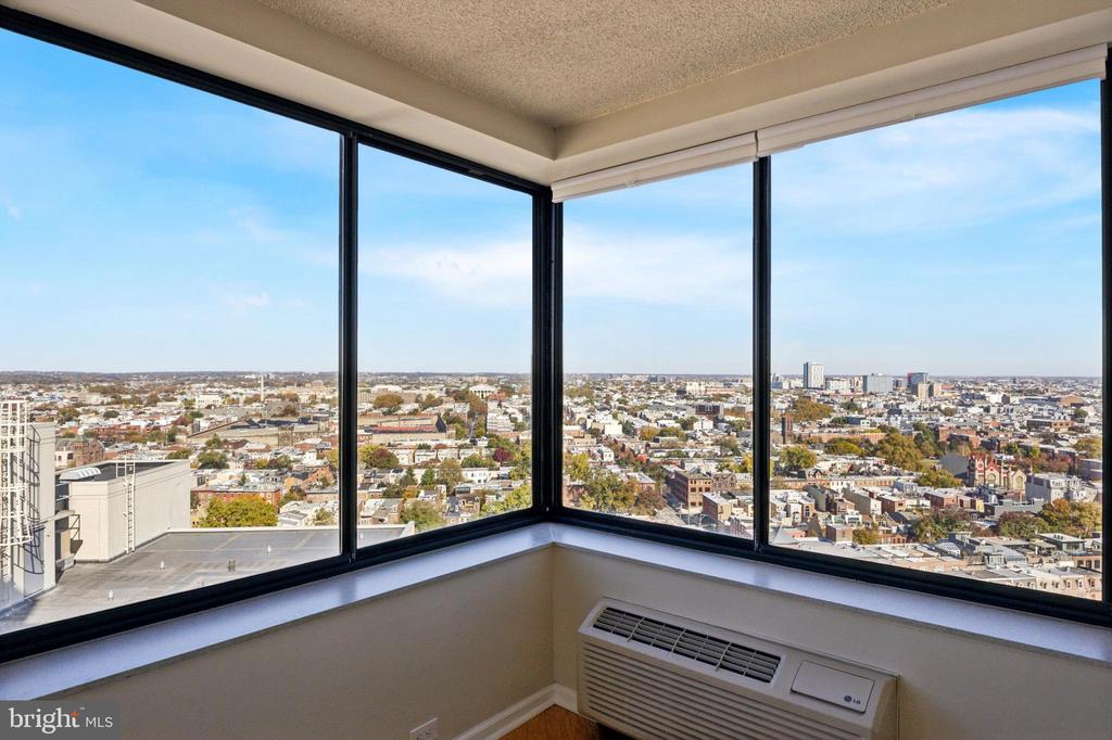 2001 HAMILTON STREET P301