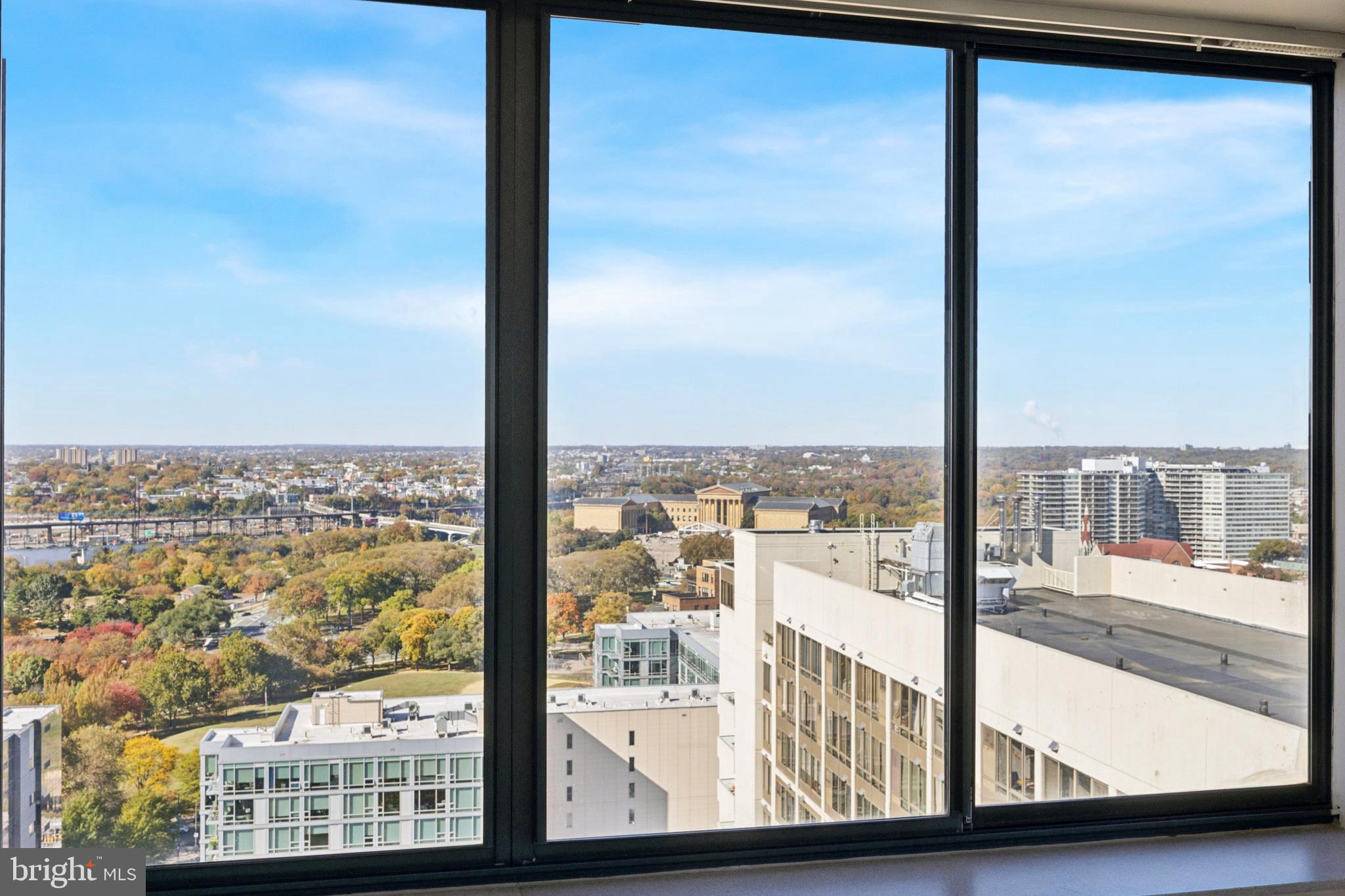 2001 HAMILTON STREET P301