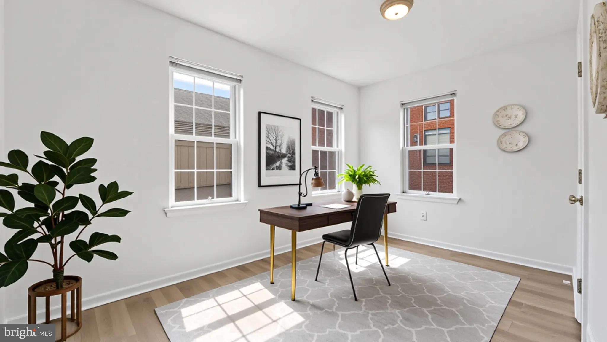 1628 W LEHIGH AVENUE