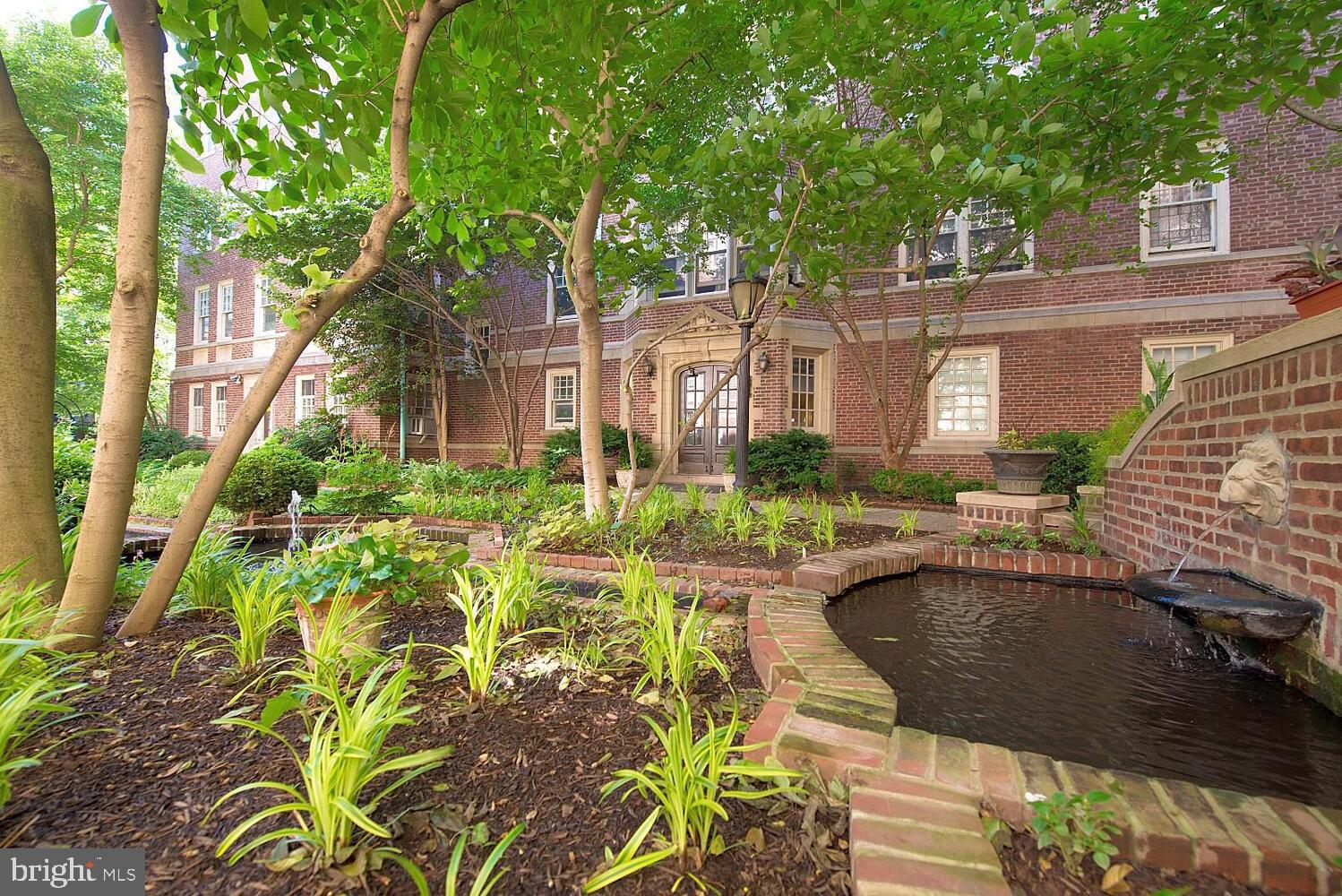 4625 PINE STREET 00 F103