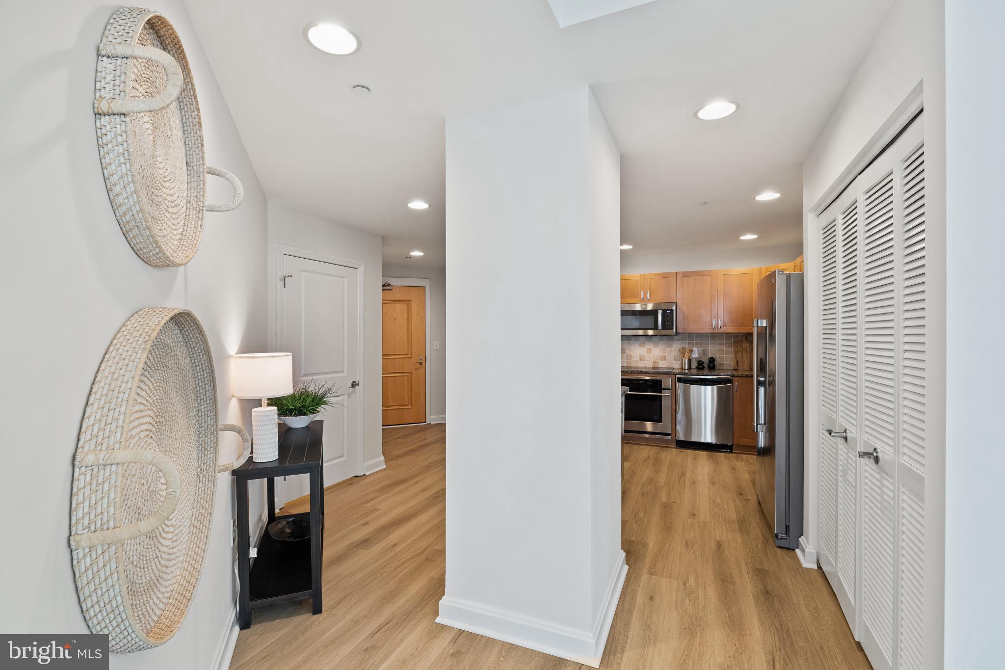 901 N PENN STREET R901