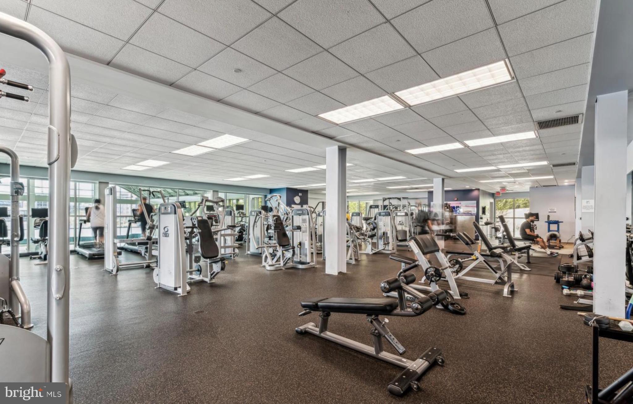 901 N PENN STREET R901