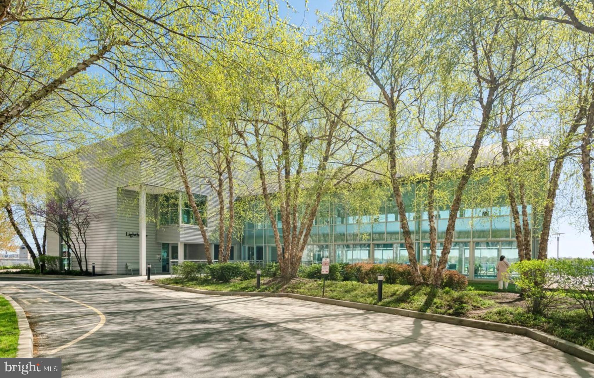 901 N PENN STREET R901