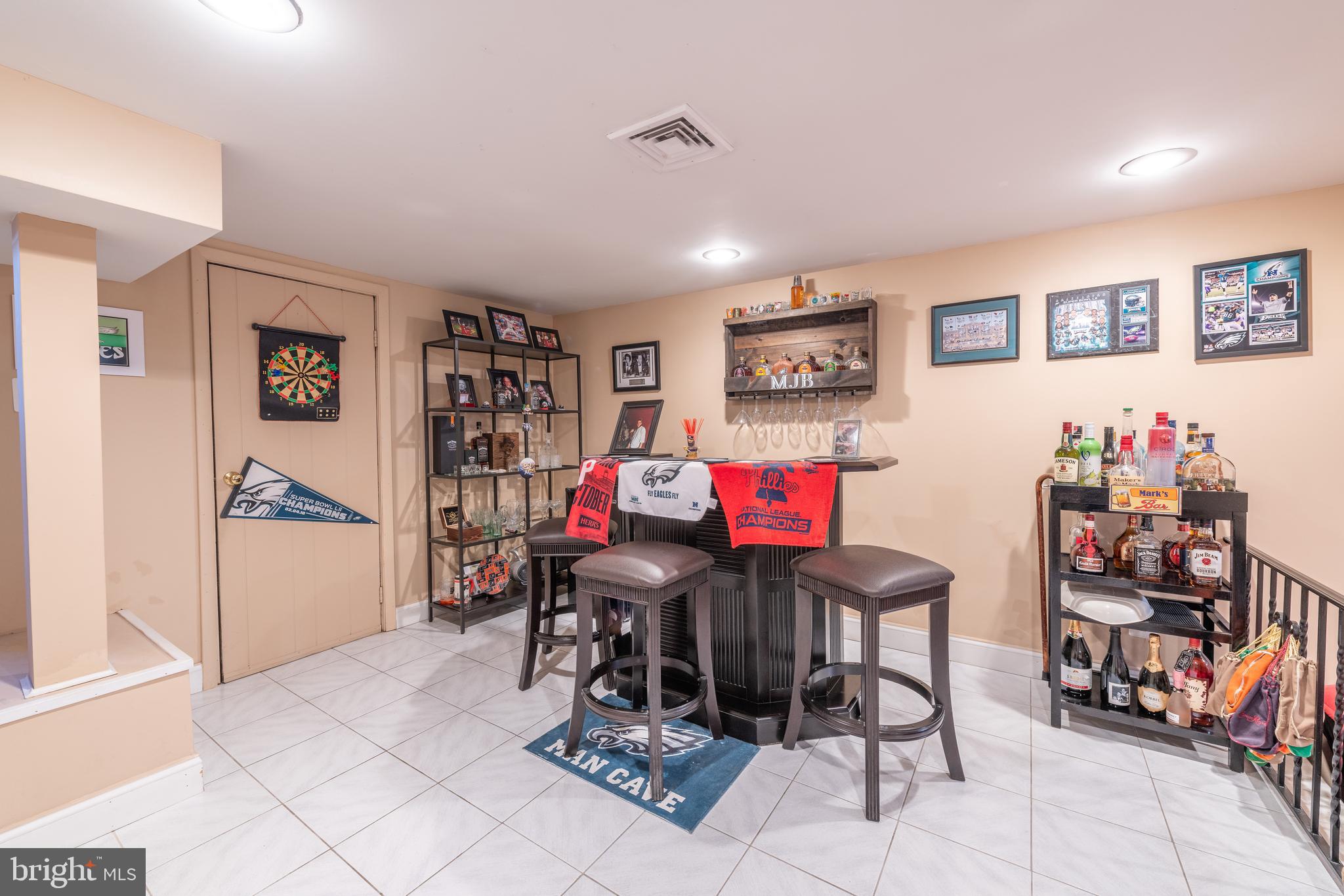 1926 FORRESTAL STREET