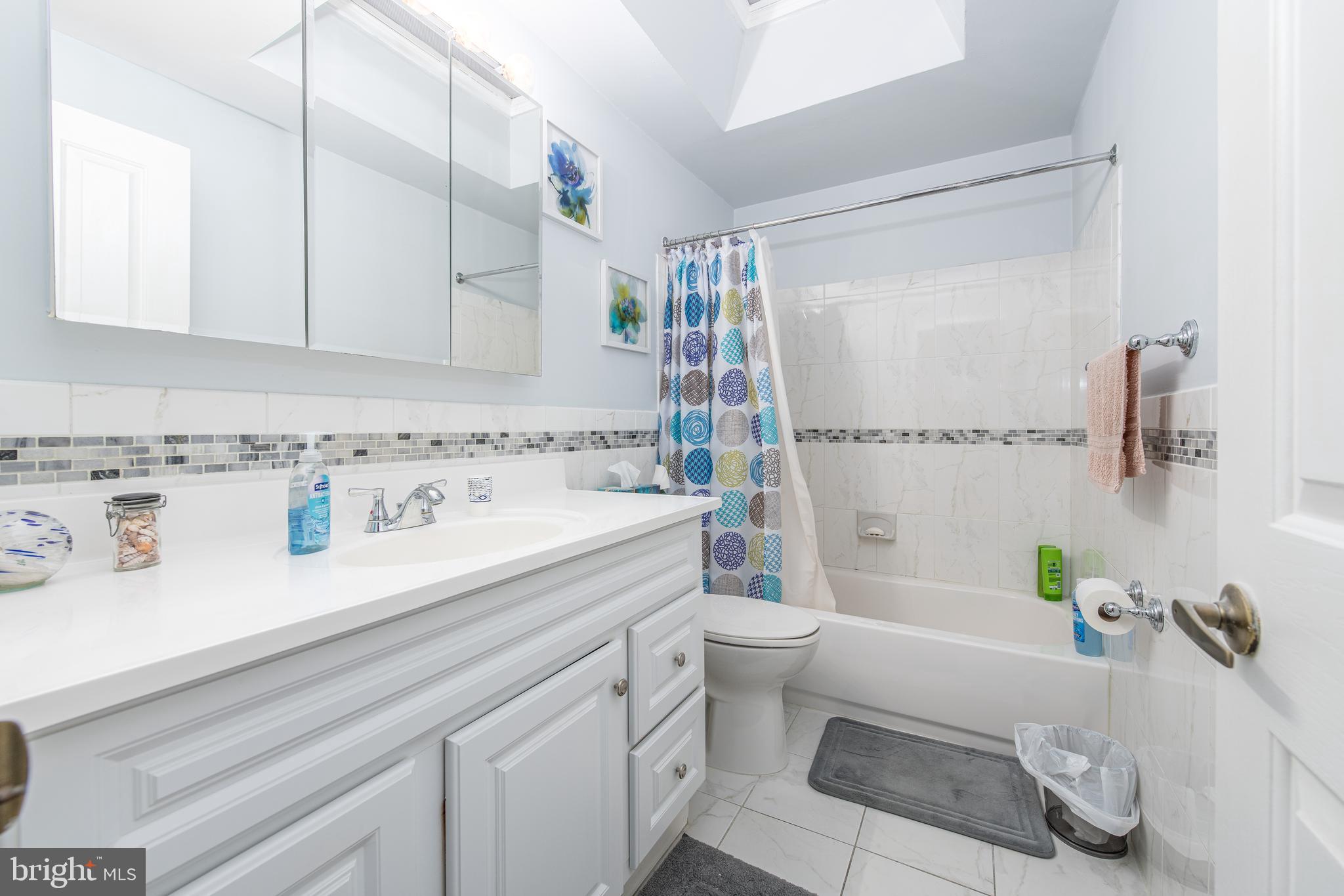 1926 FORRESTAL STREET