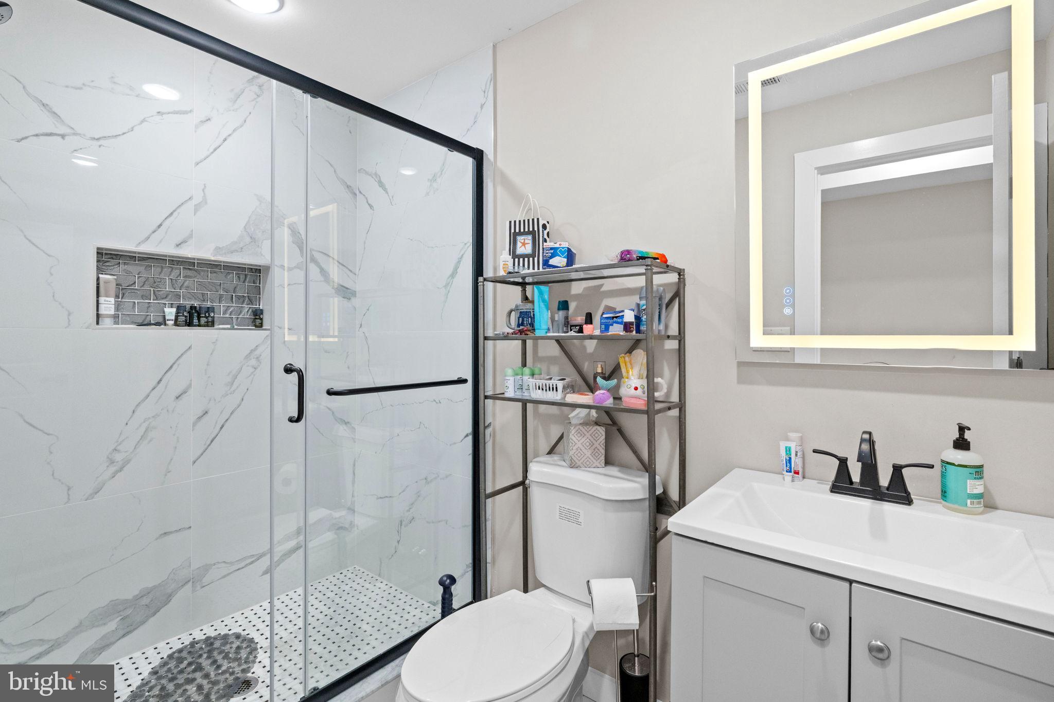 2234 W MASTER STREET 1