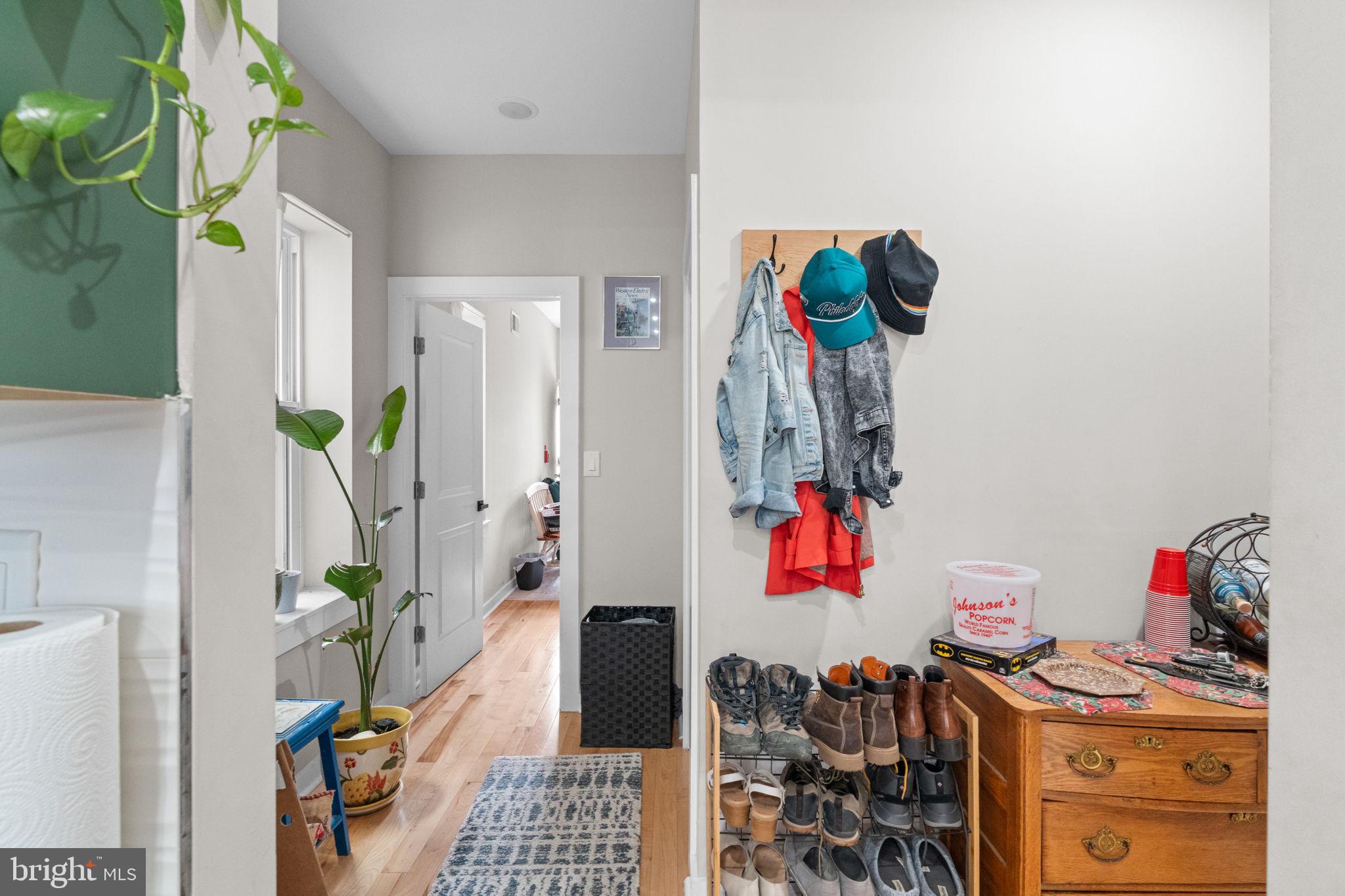 2234 W MASTER STREET 1