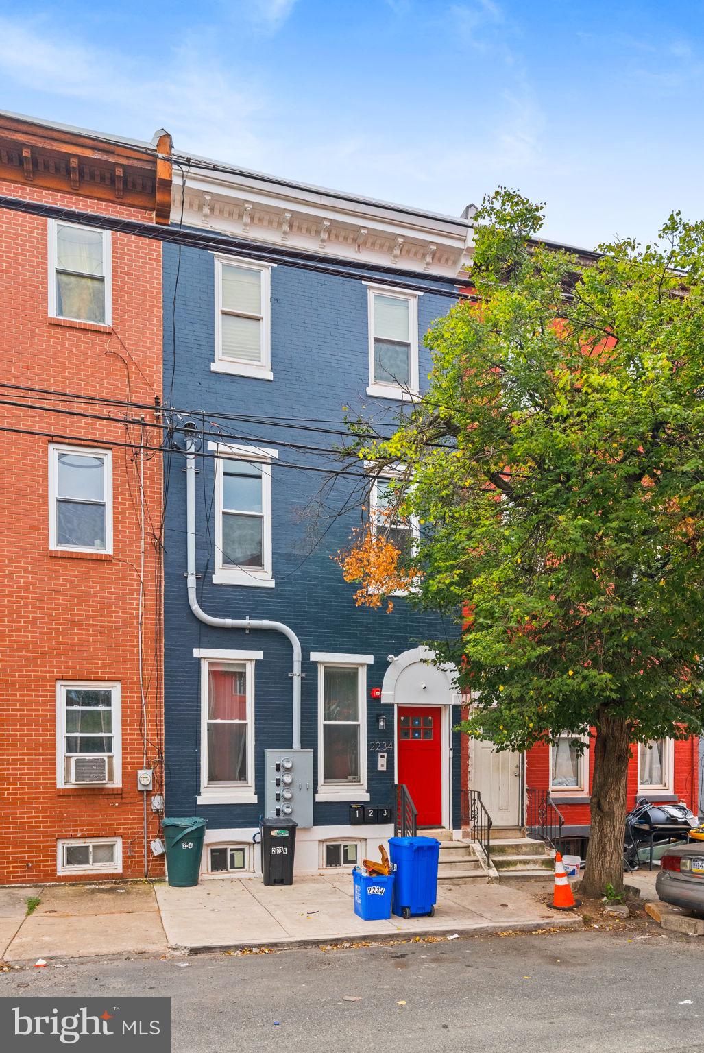 2234 W MASTER STREET 1