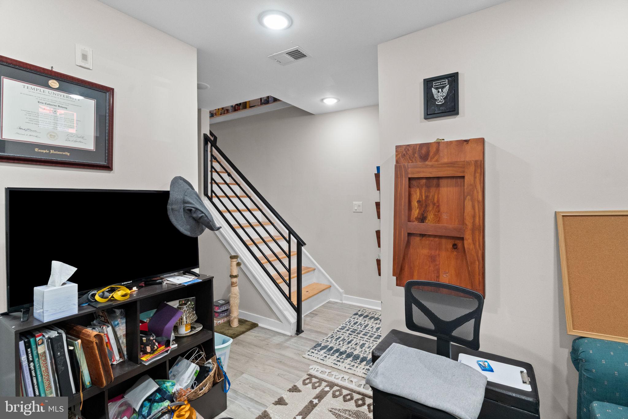 2234 W MASTER STREET 1