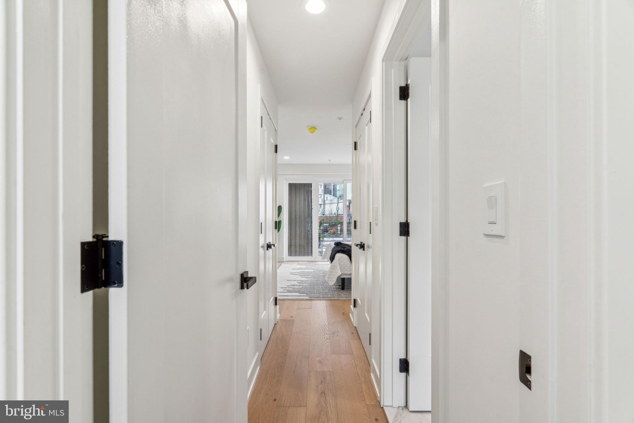 1106 N BODINE STREET