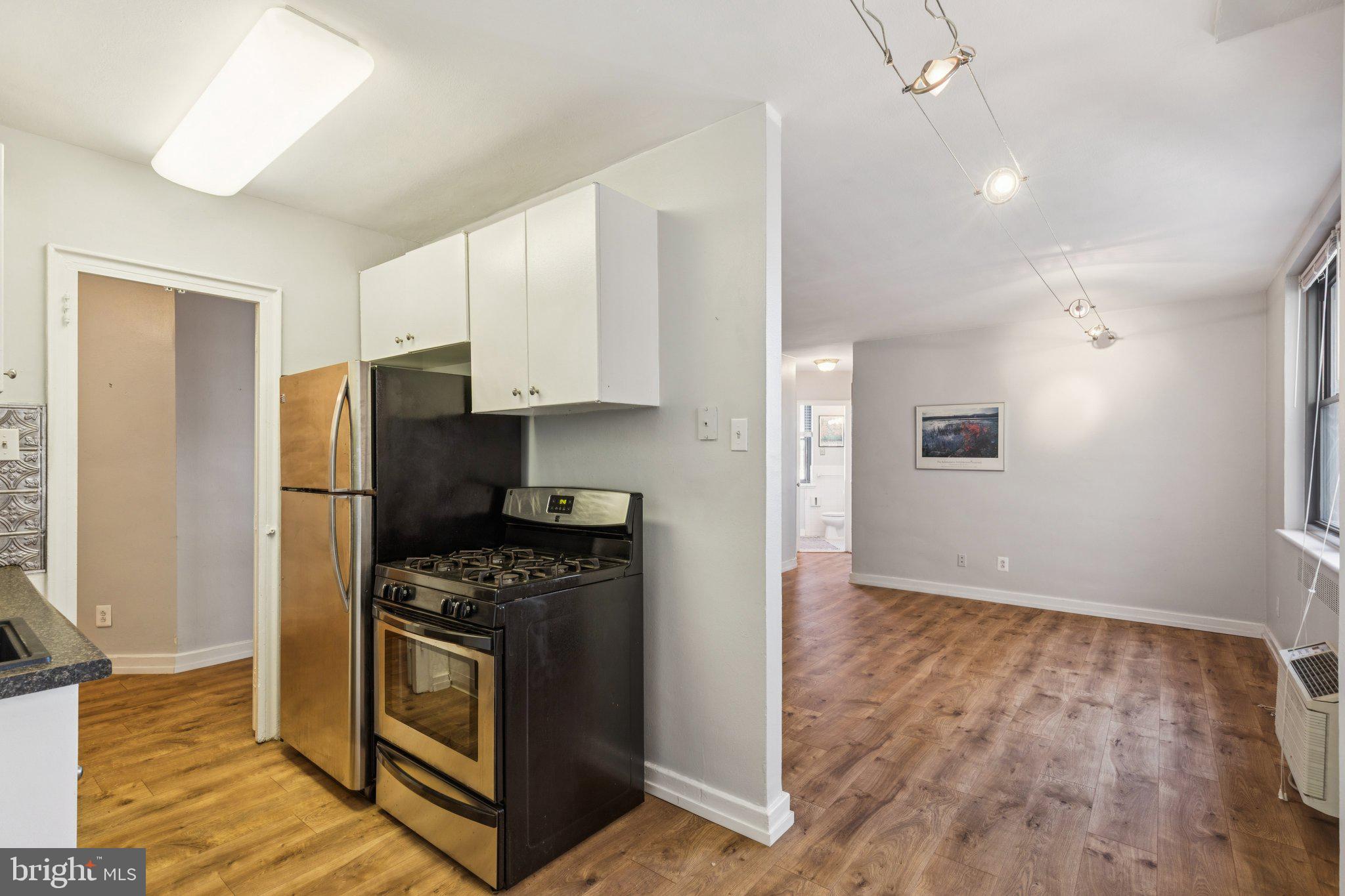 2601 PENNSYLVANIA AVENUE 604