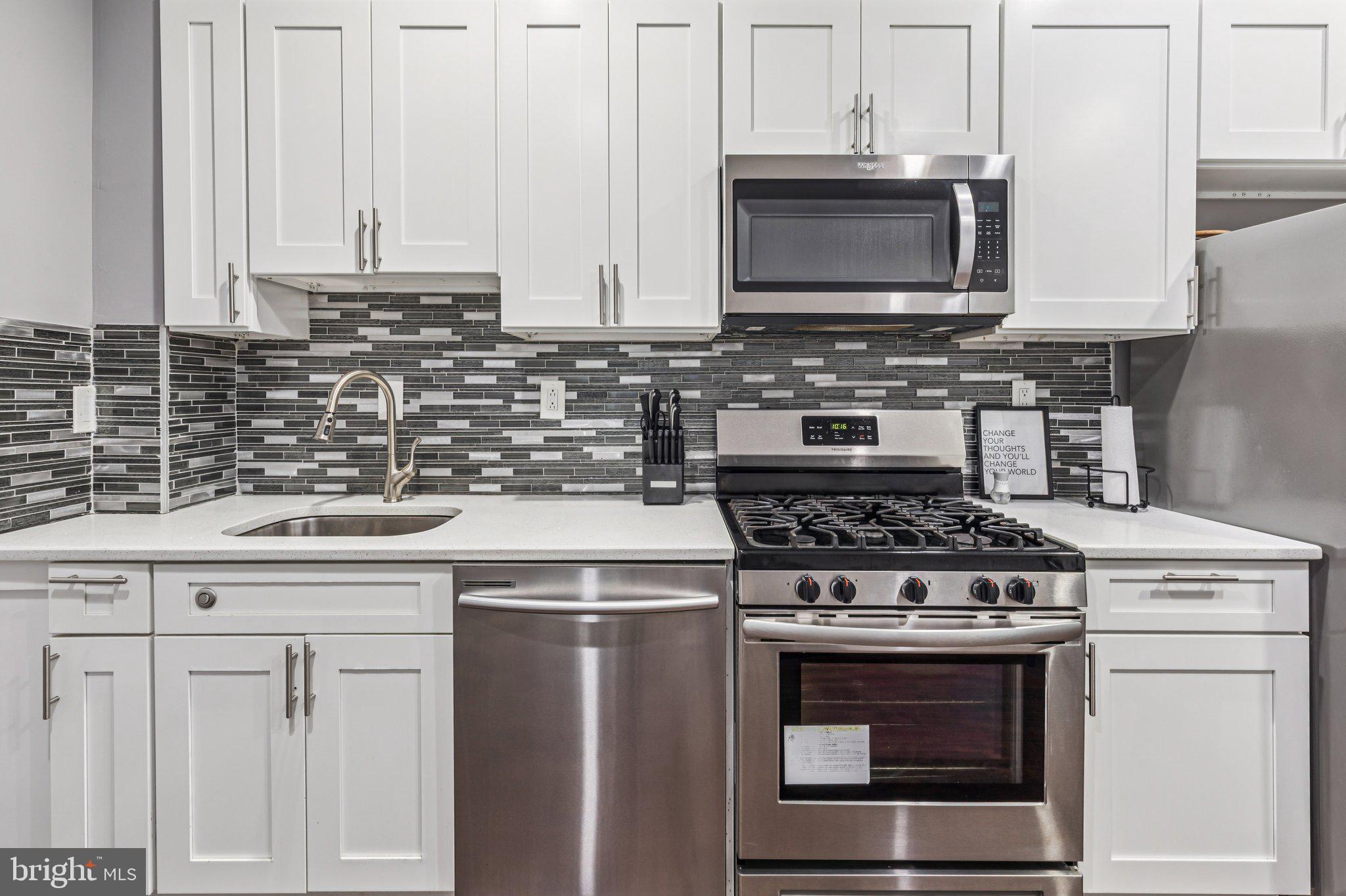 722 N SHEDWICK STREET