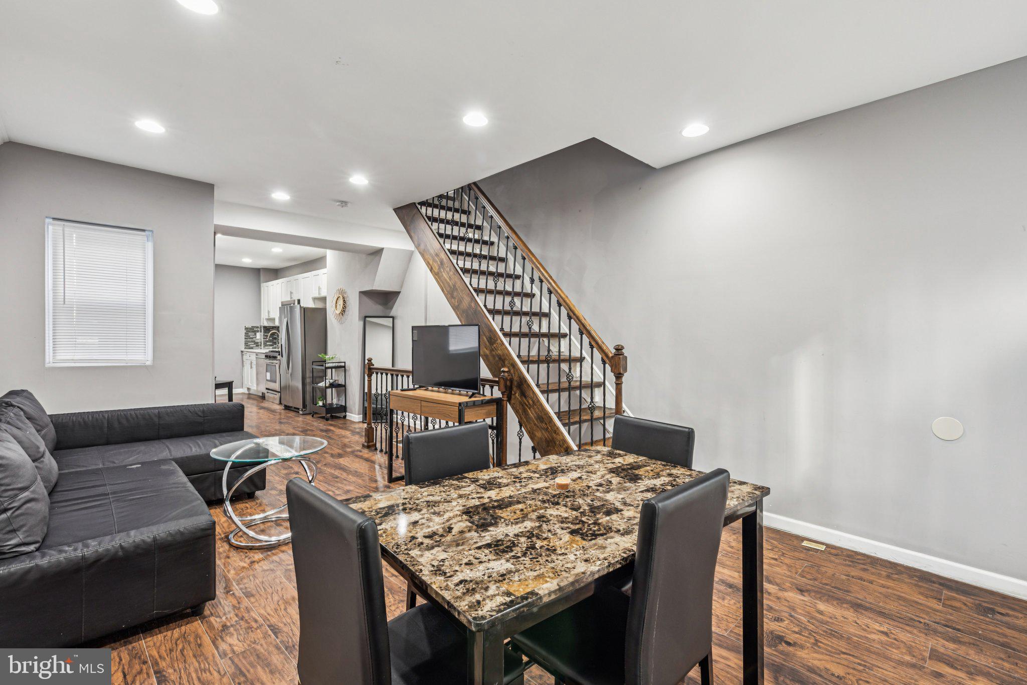 722 N SHEDWICK STREET